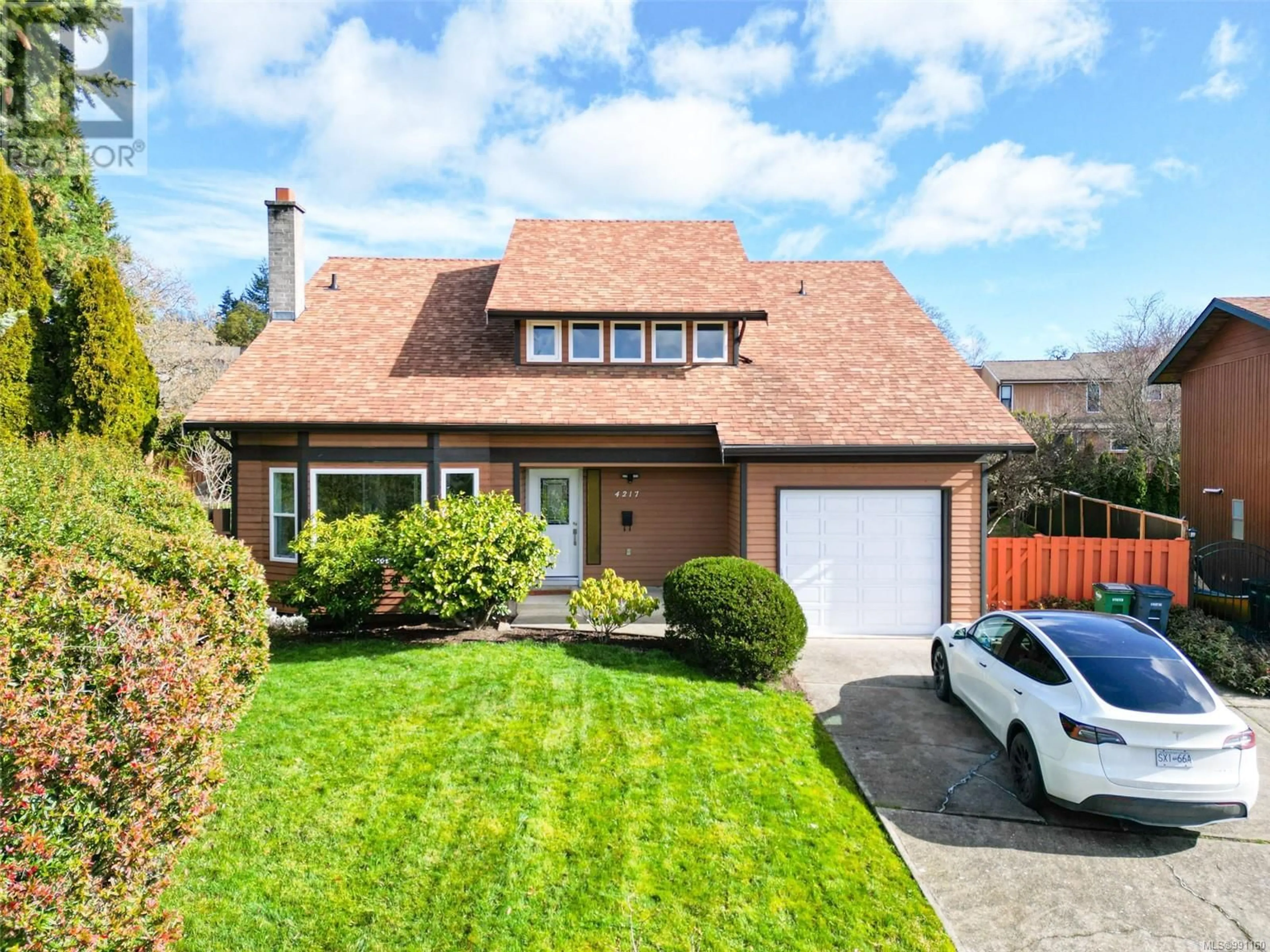 Unknown for 4217 Belvedere Rd, Saanich British Columbia V8X2M9