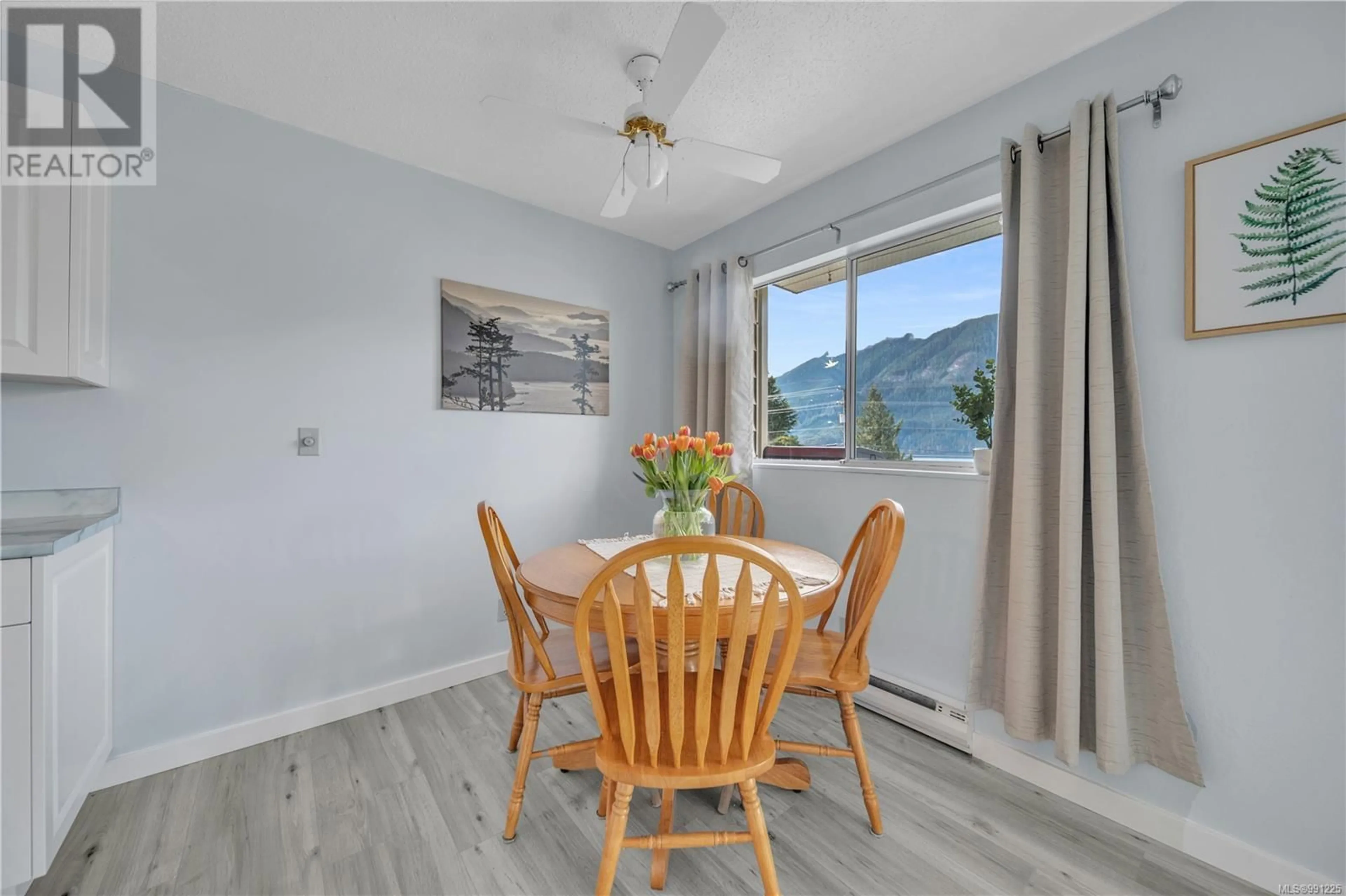 Dining room, wood/laminate floor for 111 - 801 MARINE DRIVE, Port Alice British Columbia V0N2N0