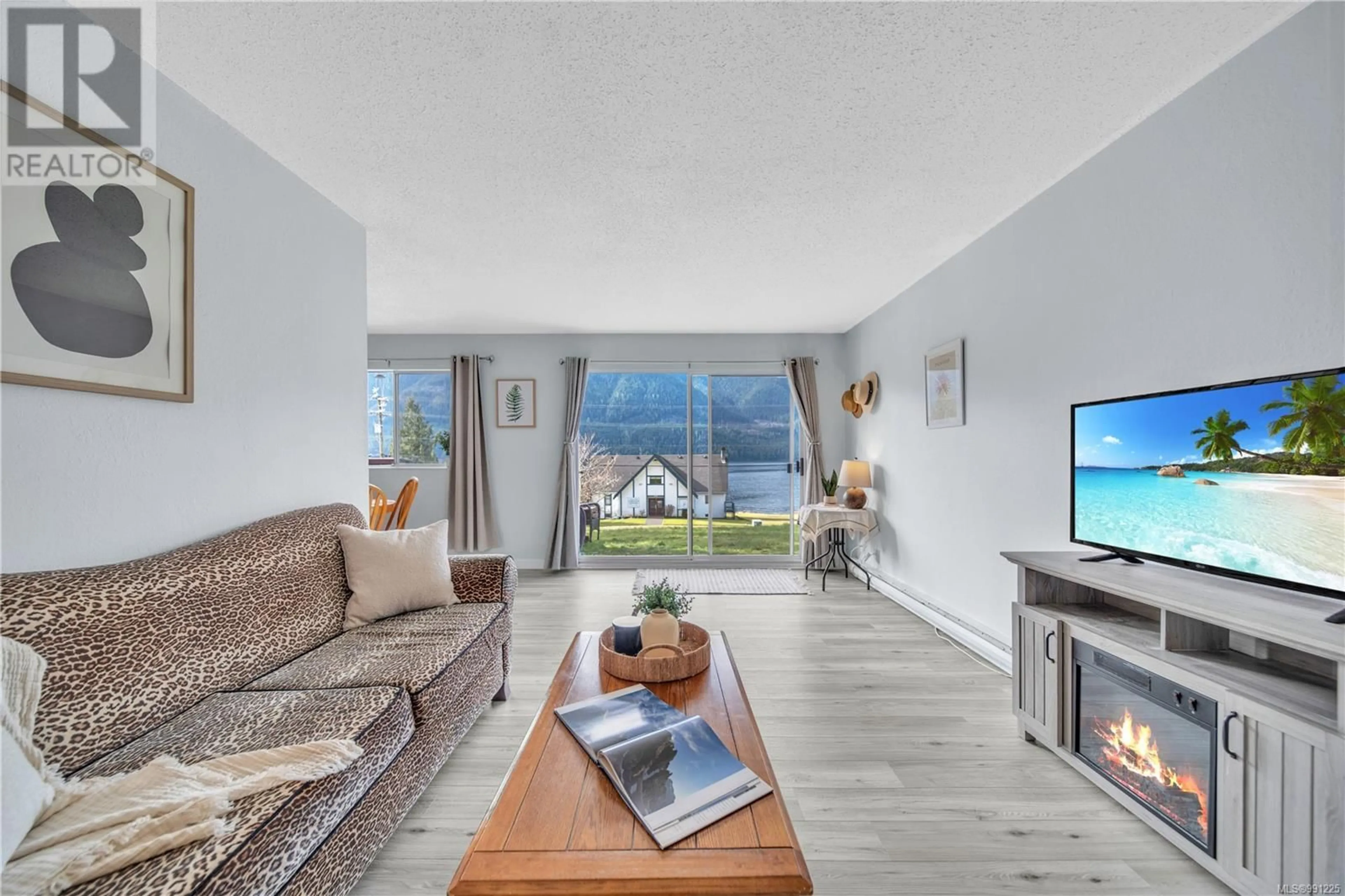 Living room with furniture, unknown for 111 - 801 MARINE DRIVE, Port Alice British Columbia V0N2N0