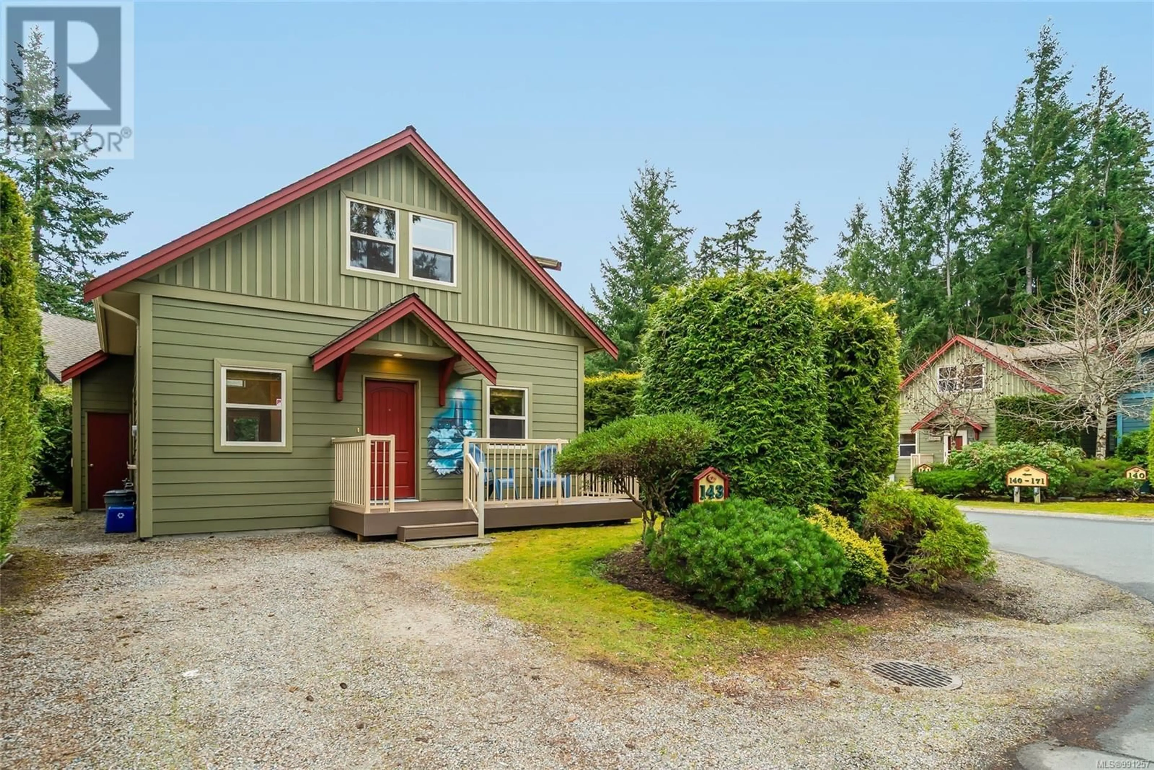 Home with vinyl exterior material, street for 143 - 1080 RESORT DRIVE, Parksville British Columbia V9P2E3