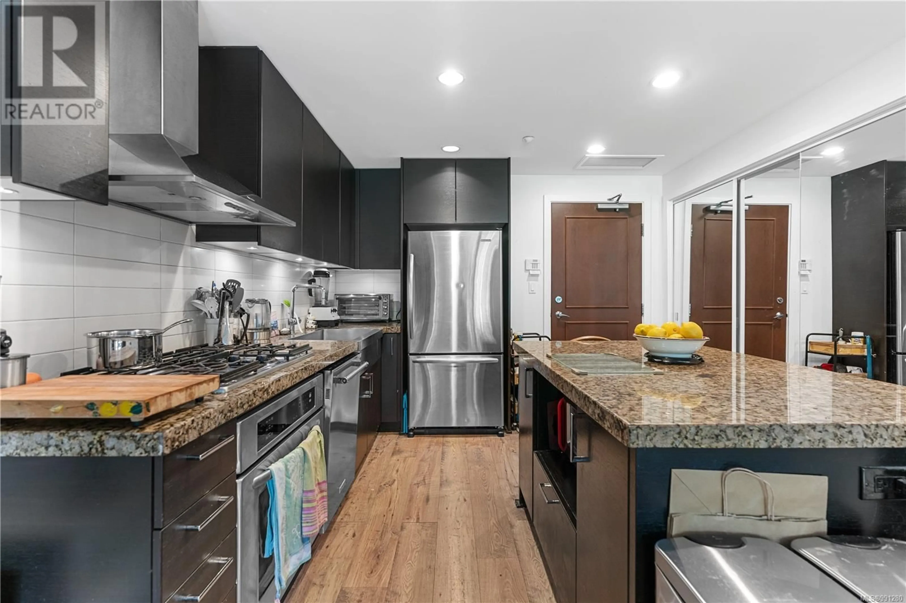 Contemporary kitchen, ceramic/tile floor for 315 1400 Lynburne Pl, Langford British Columbia V9B0A4