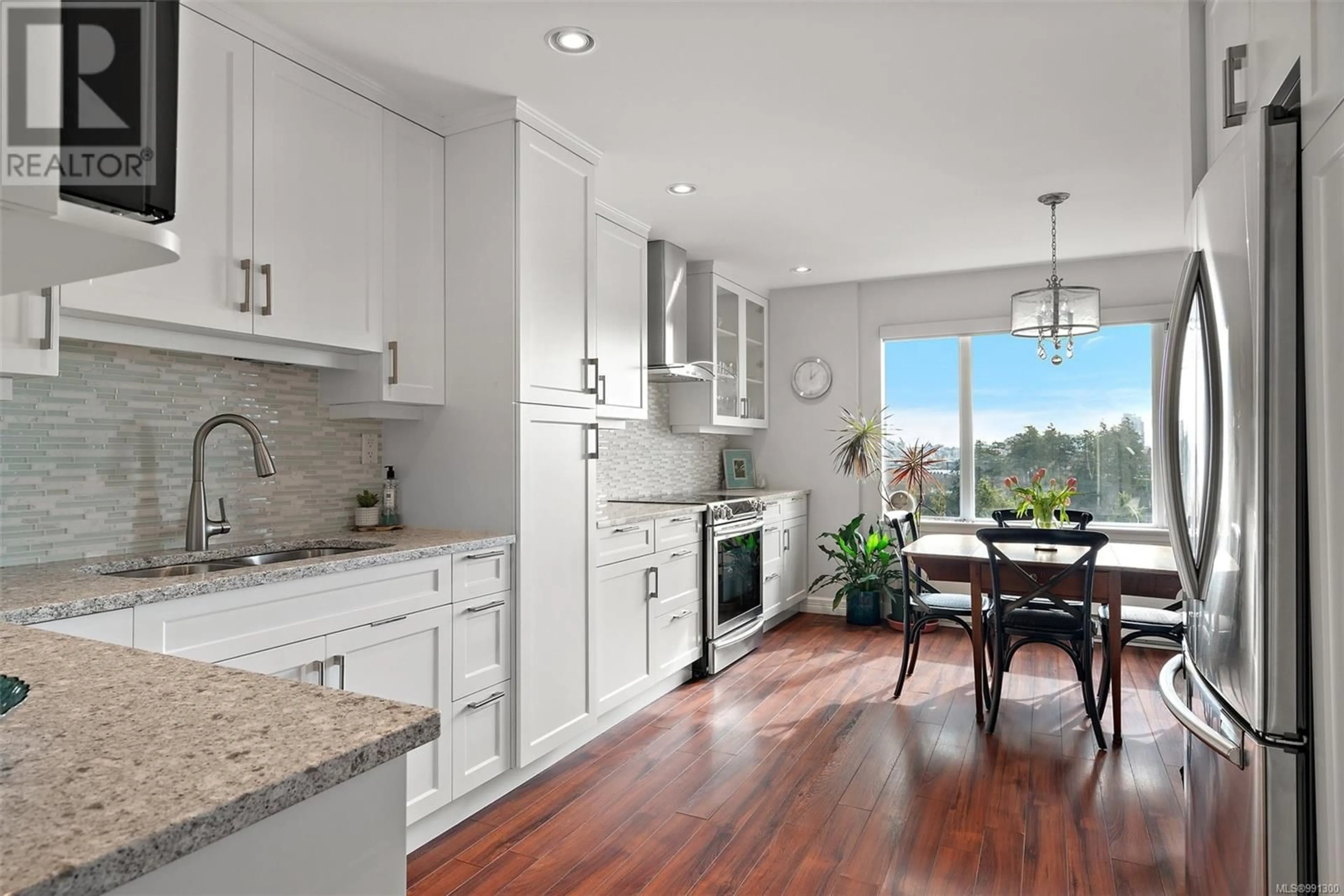 Open concept kitchen, unknown for 602 105 Gorge Rd E, Victoria British Columbia V9A6Z3