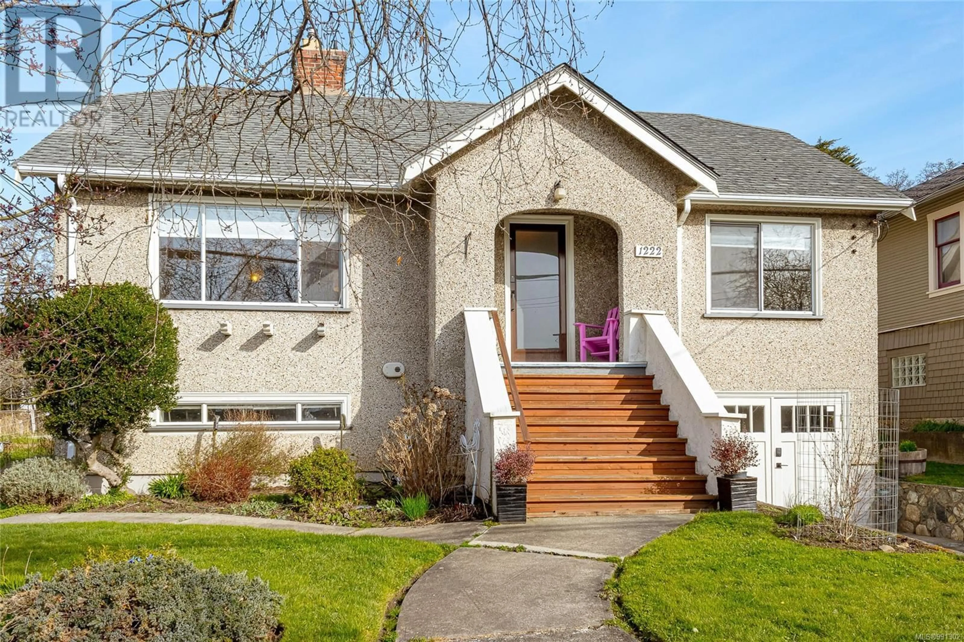 Home with brick exterior material, street for 1222 Vista Hts, Victoria British Columbia V8T2H8