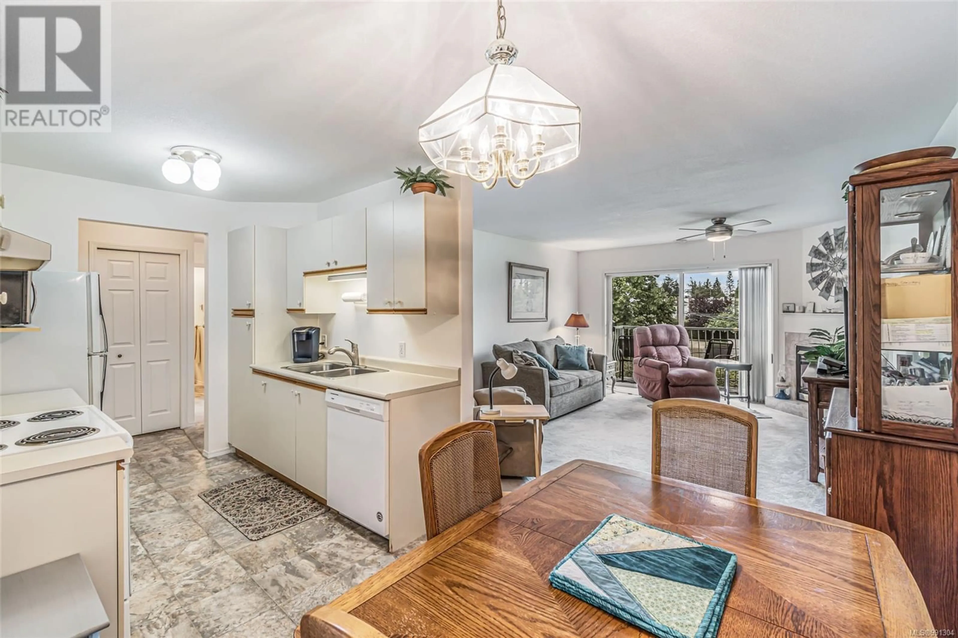 Open concept kitchen, unknown for 203 - 435 MORISON AVENUE, Parksville British Columbia V9P2M7