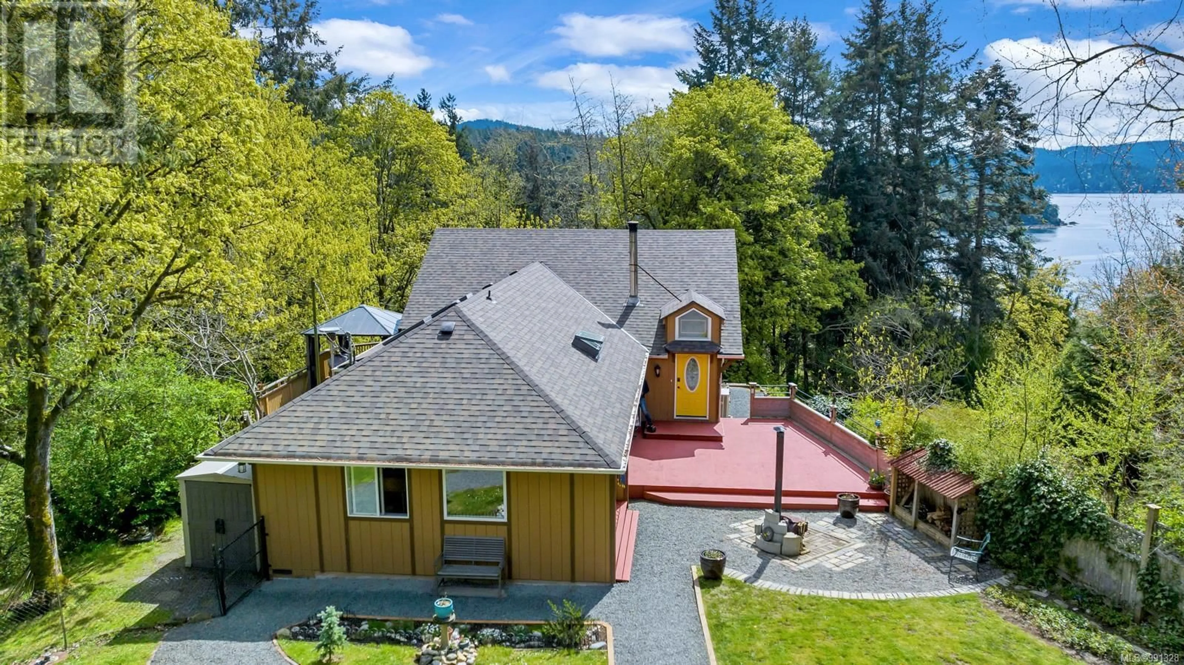 A pic from outside/outdoor area/front of a property/back of a property/a pic from drone, mountain view for 3013 Manzer Rd, Sooke British Columbia V9Z0C9