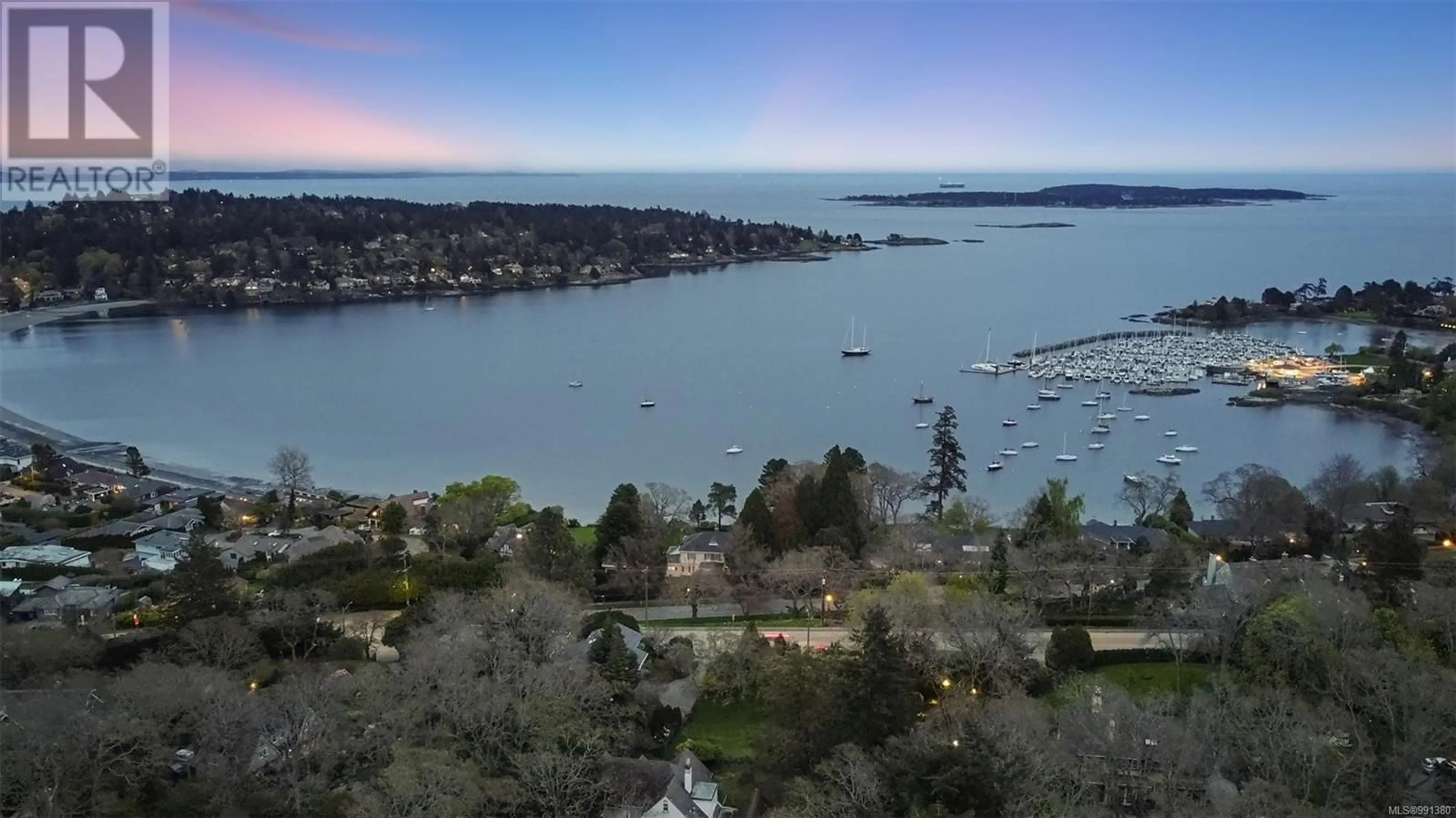 A pic from outside/outdoor area/front of a property/back of a property/a pic from drone, water/lake/river/ocean view for 3640 CRESTVIEW ROAD, Oak Bay British Columbia V8P5C4