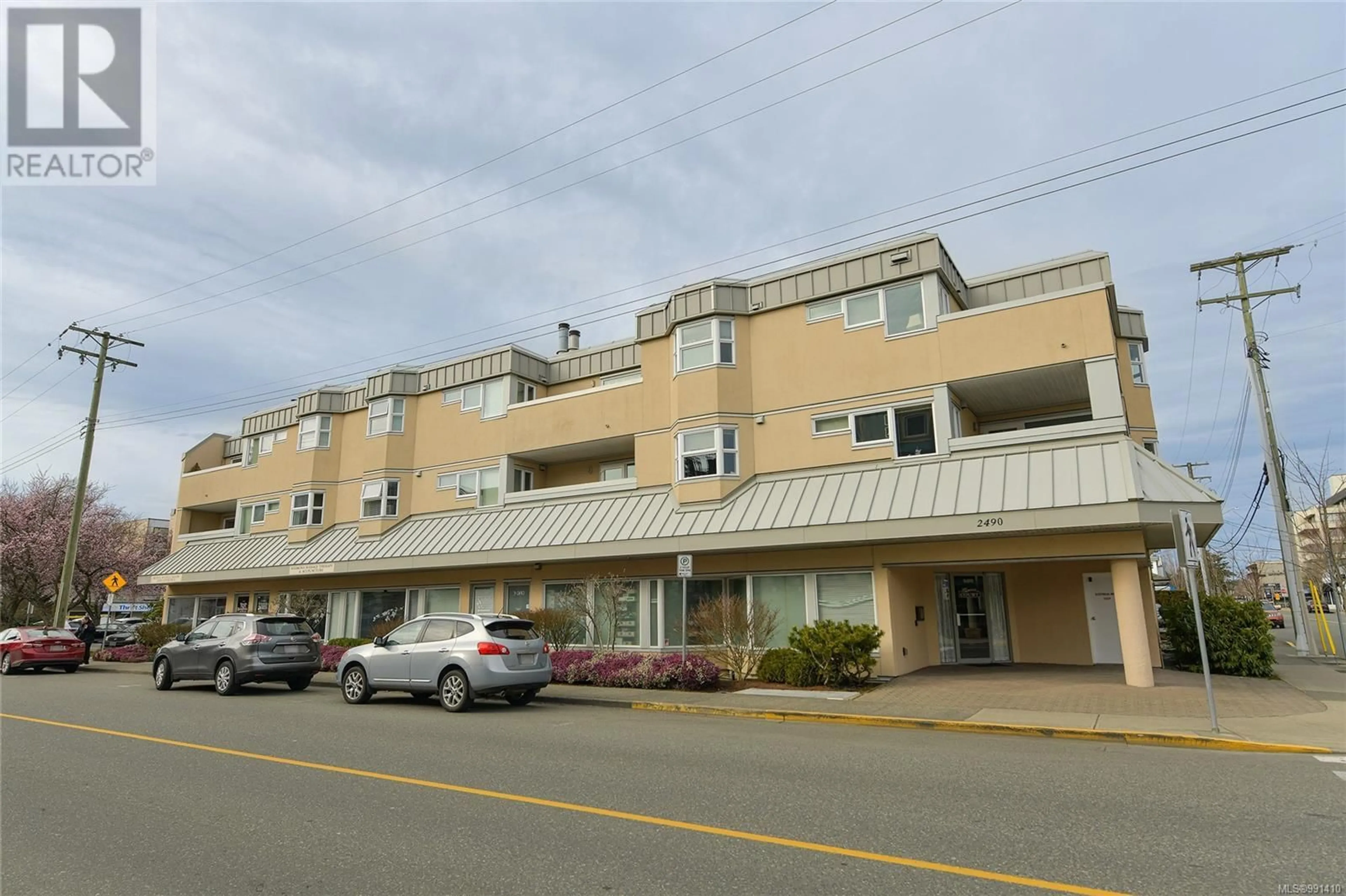 Unknown for 302 2490 Bevan Ave, Sidney British Columbia V8L5C6