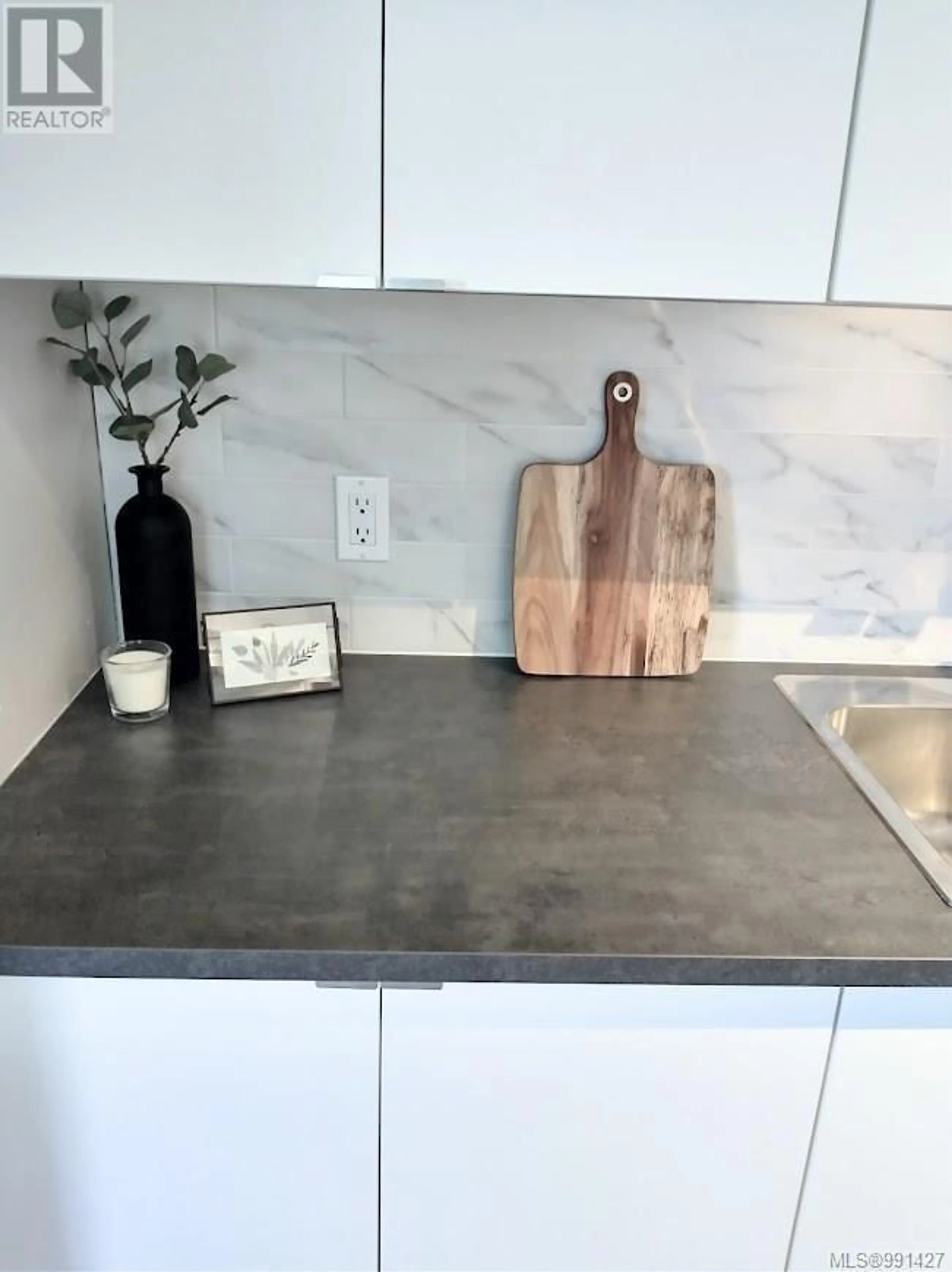 Contemporary kitchen, unknown for 109 - 7450 RUPERT STREET, Port Hardy British Columbia V0N2P0