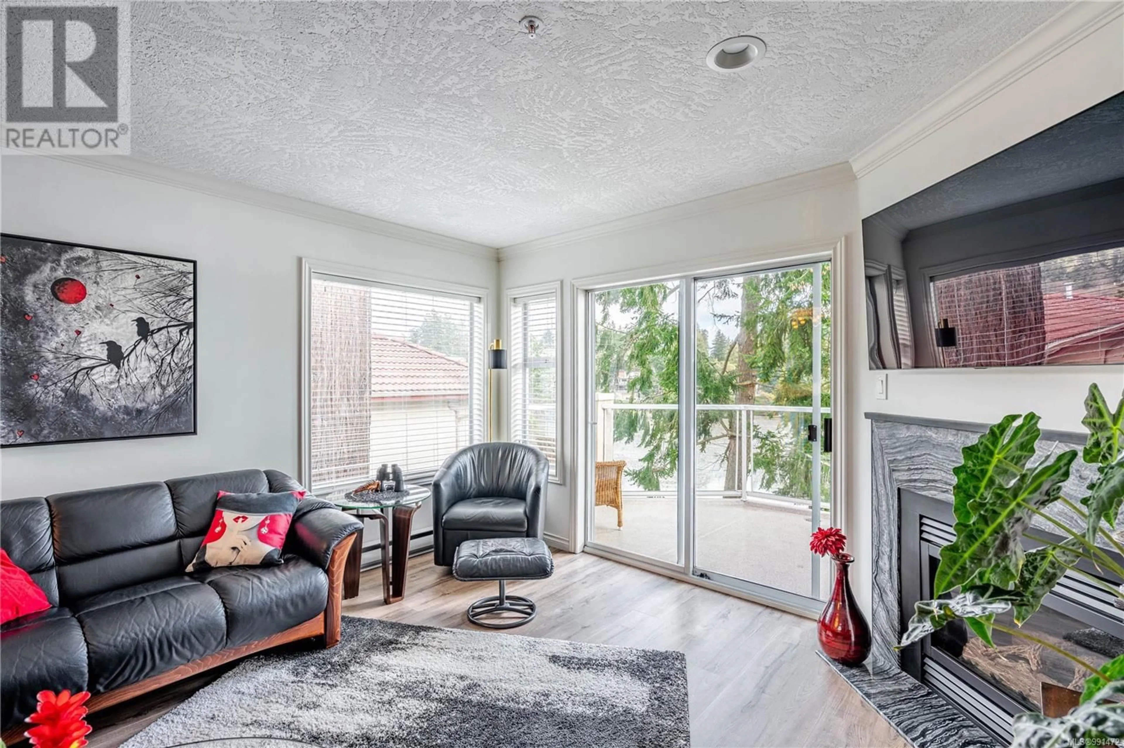 Living room with furniture, unknown for 306 - 1 BUDDY ROAD, View Royal British Columbia V9B1V6