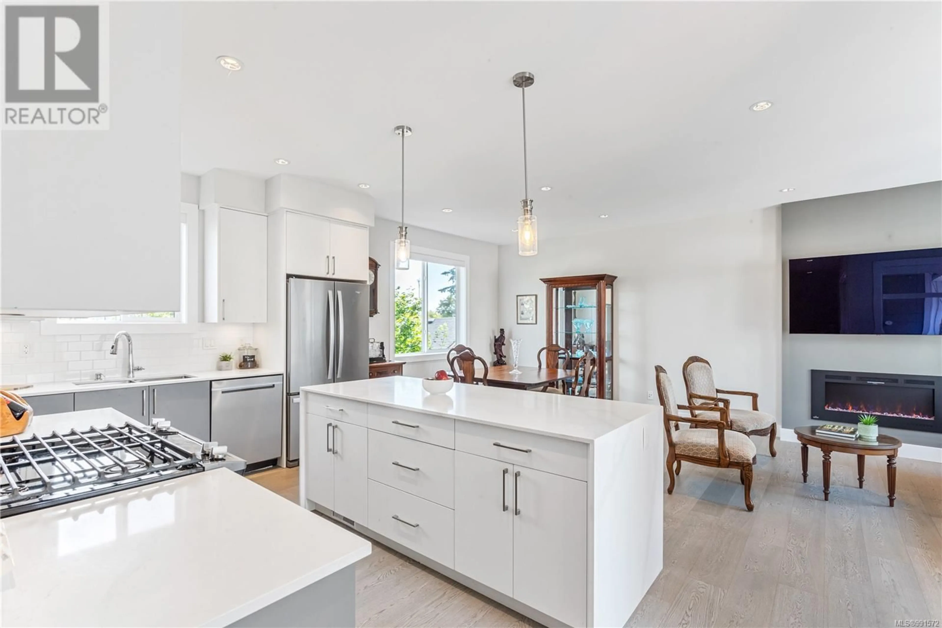 Open concept kitchen, unknown for 112 946 Jenkins Ave, Langford British Columbia V9B2N7