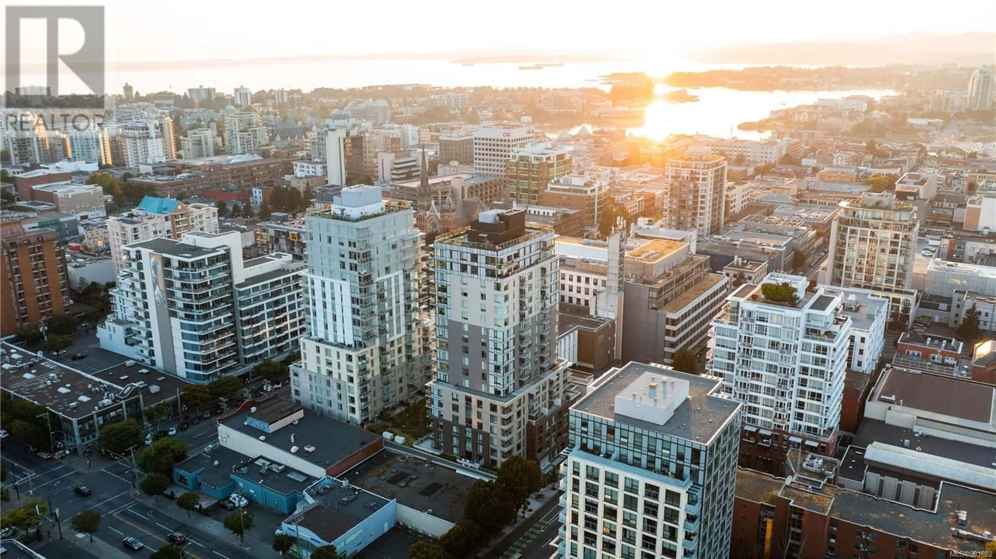 A pic from outside/outdoor area/front of a property/back of a property/a pic from drone, city buildings view from balcony for 1102 845 Johnson St, Victoria British Columbia V8W0G3