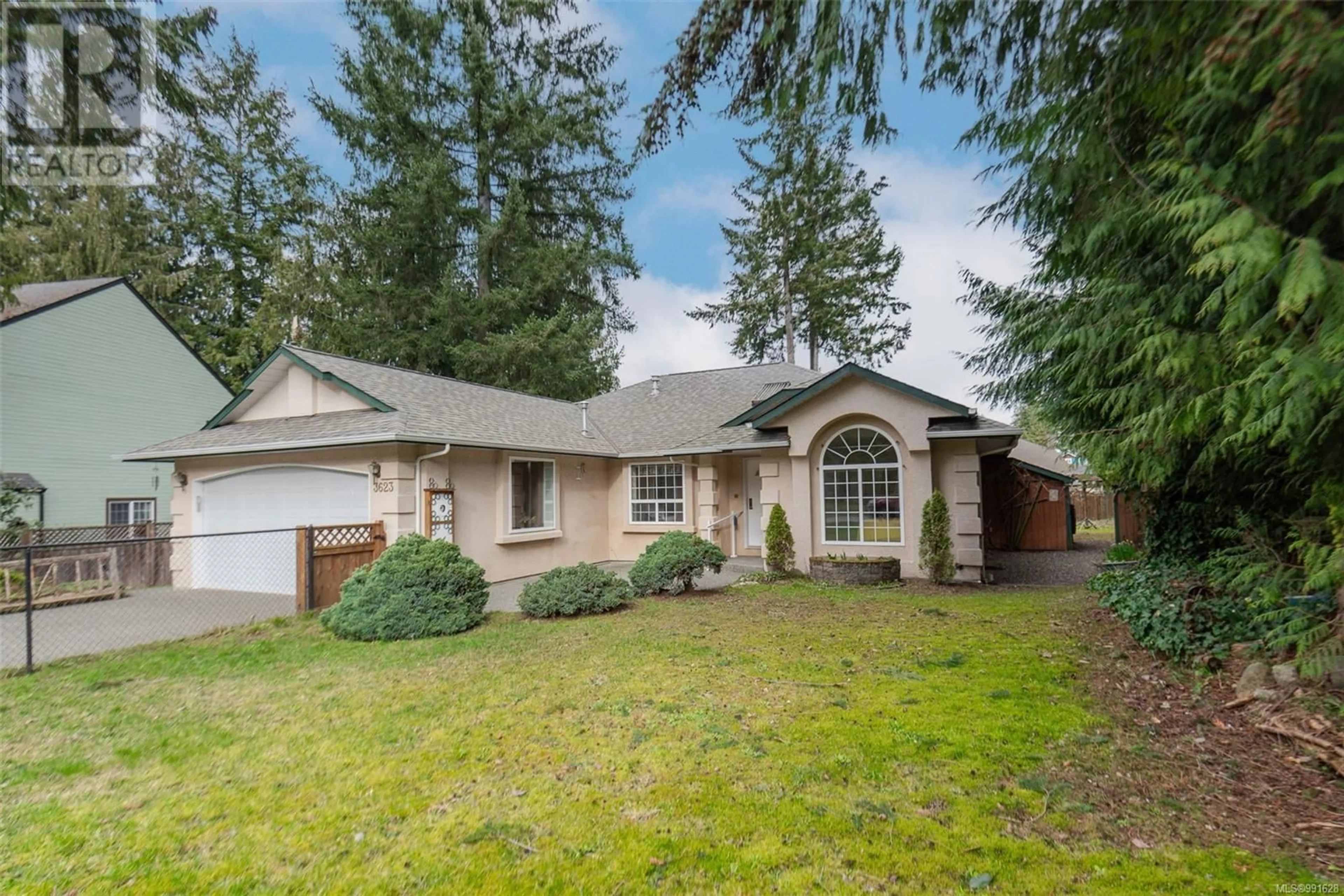 Home with vinyl exterior material, street for 3623 PRINCESS AVENUE, Cobble Hill British Columbia V0R1L3