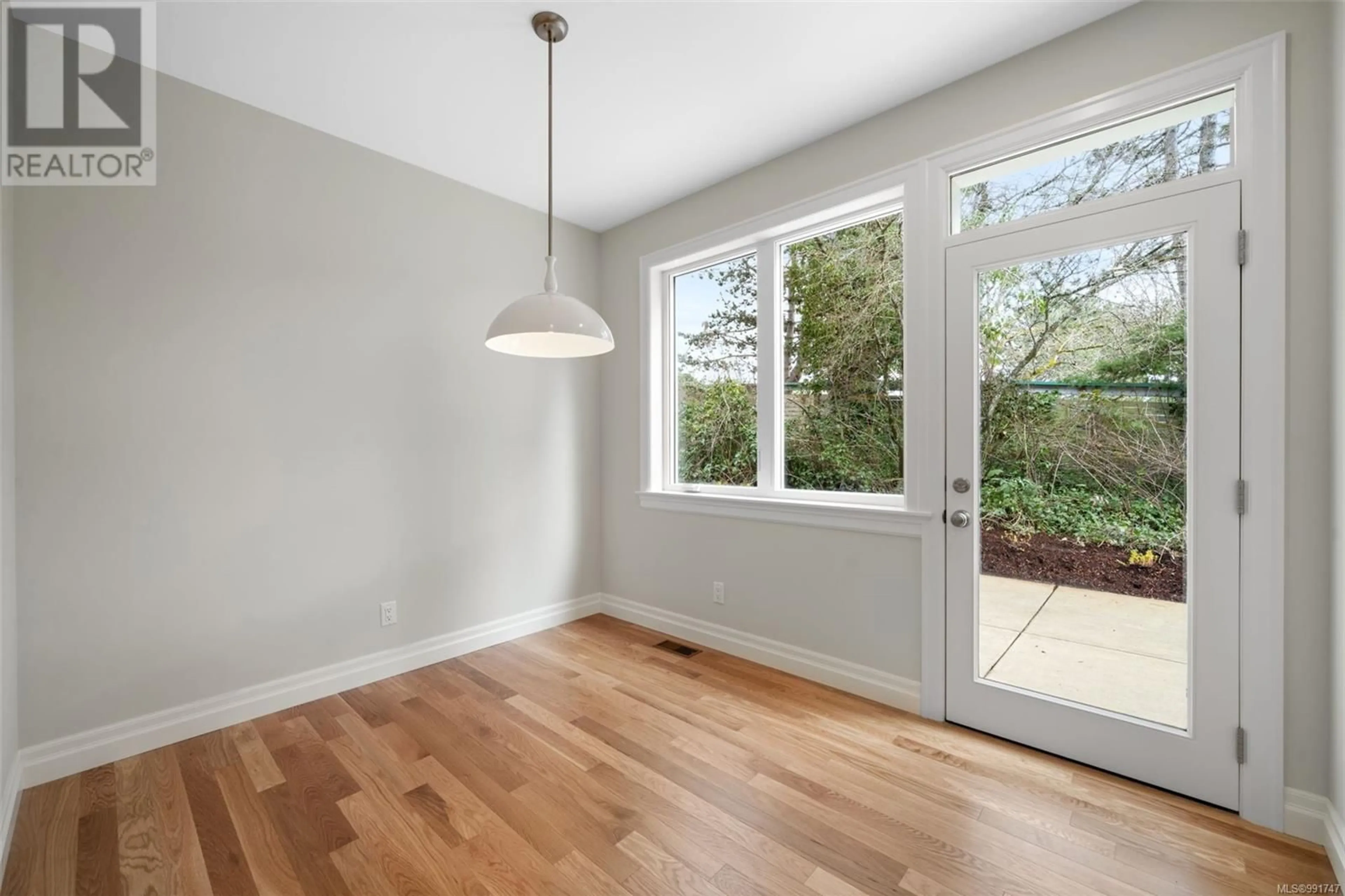 A pic of a room for 3147 BOWKETT PLACE, Saanich British Columbia V8Z1K9