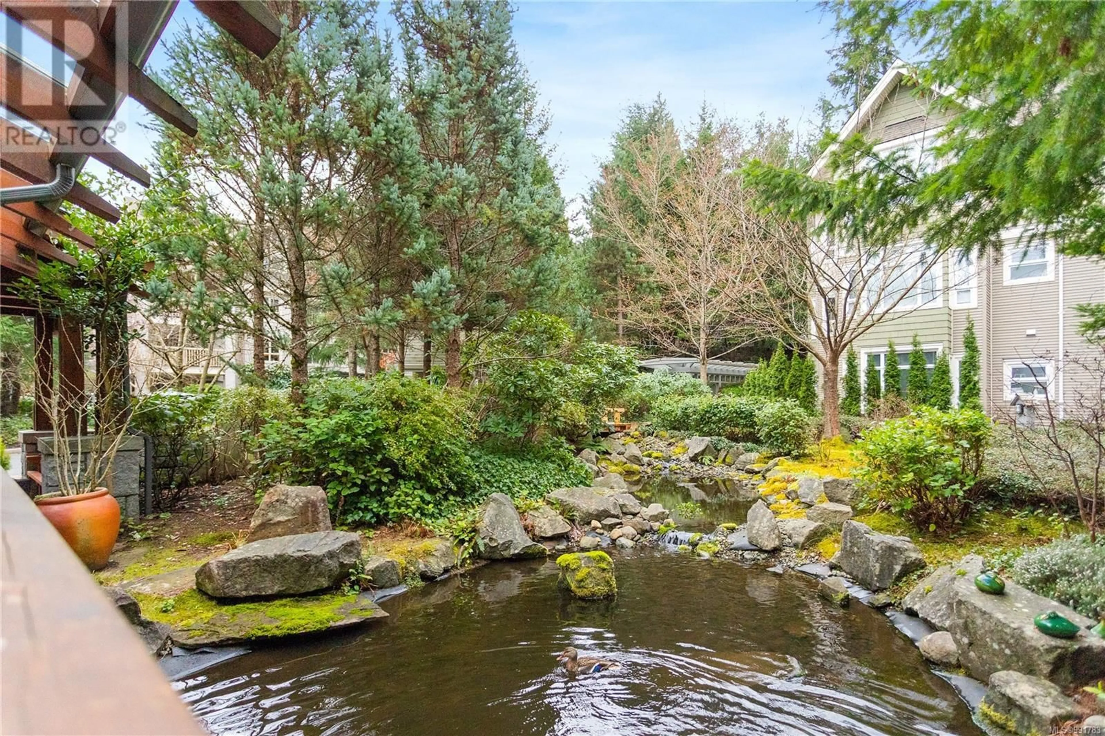 Patio, water/lake/river/ocean view for 207 5660 Edgewater Lane, Nanaimo British Columbia V9T6K1