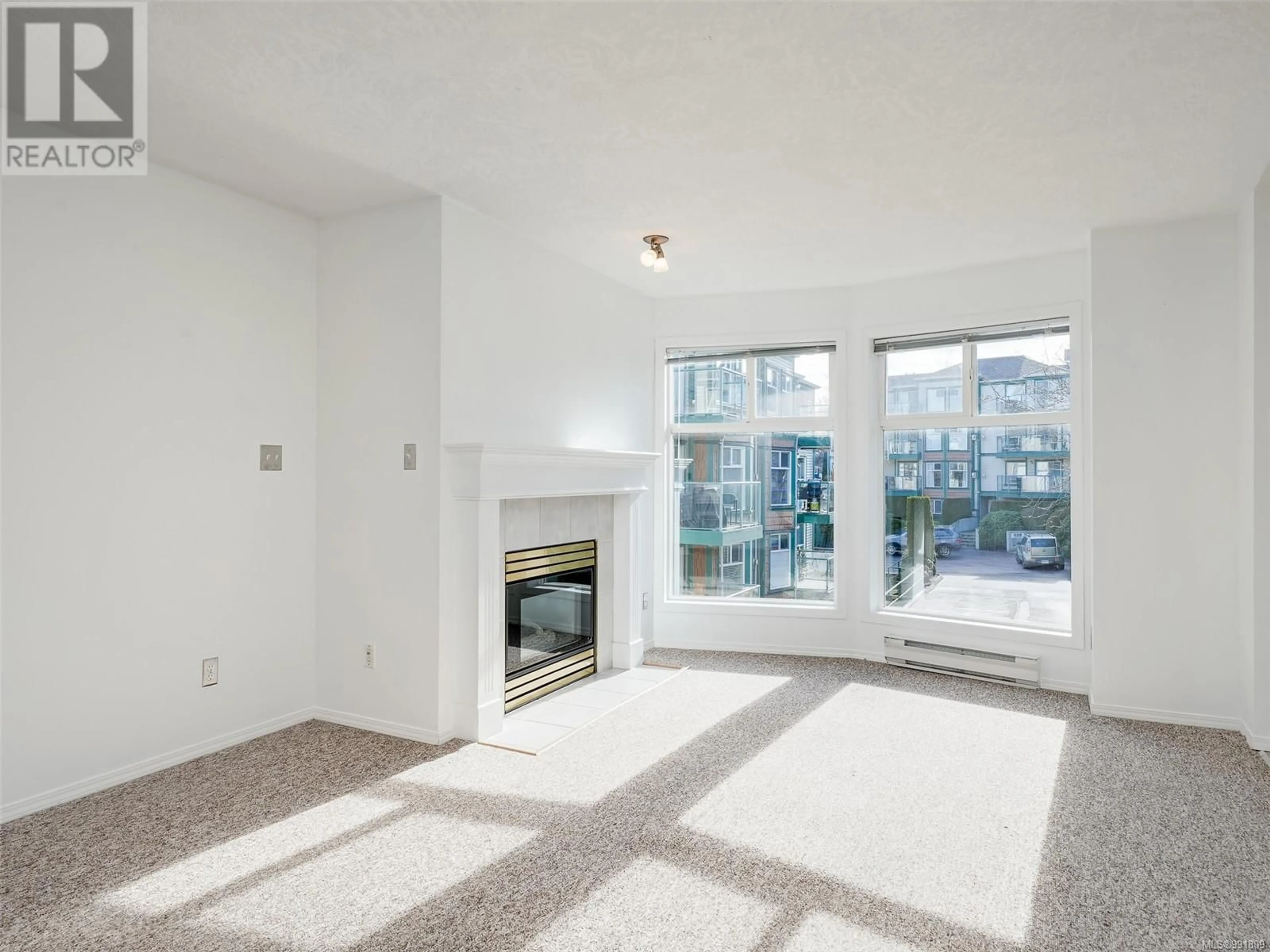 Unknown for 303 - 894 VERNON AVENUE, Saanich British Columbia V8X2W6