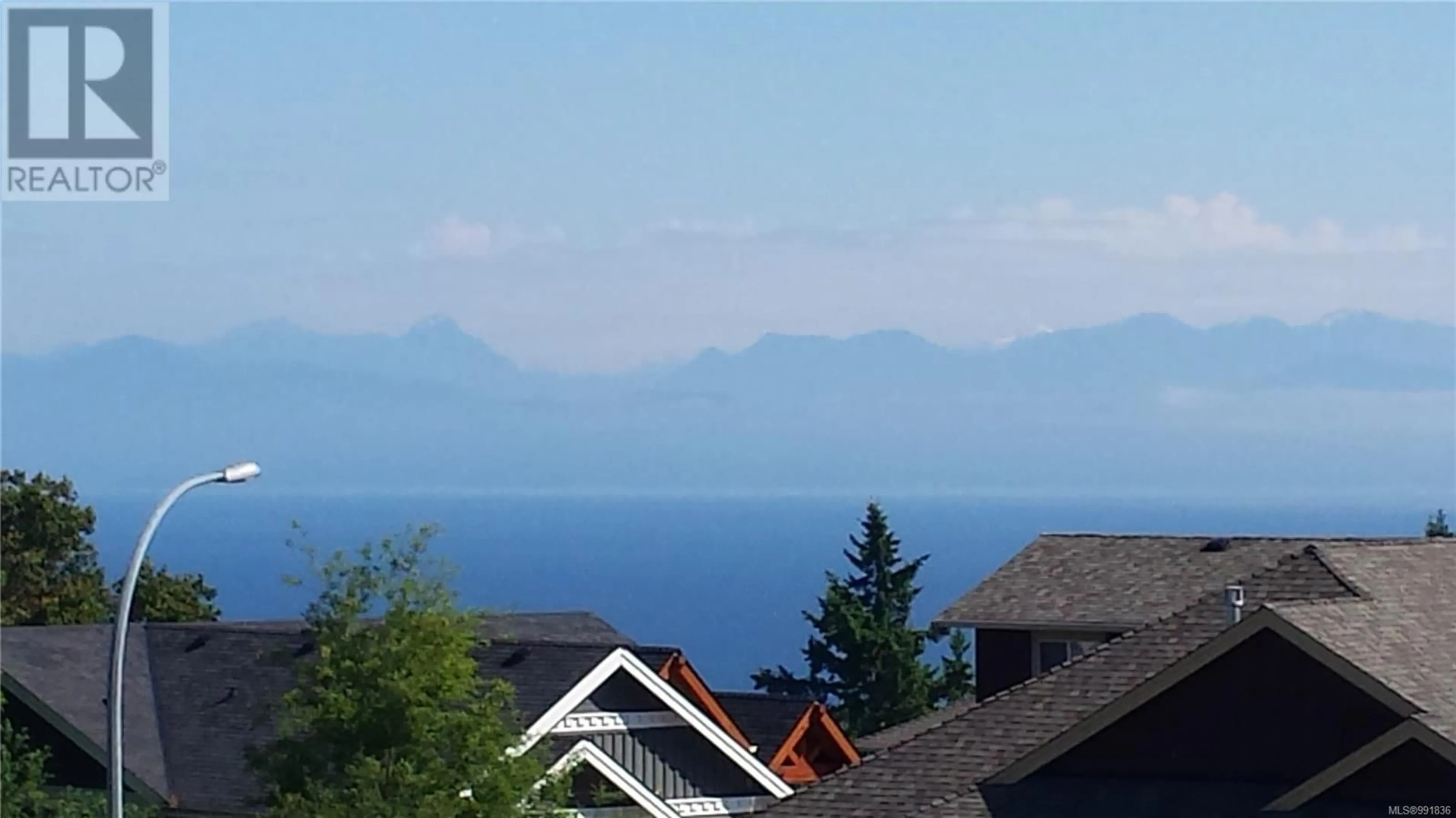 Blurry image for 5555 Cliffside Rd, Nanaimo British Columbia V9T6R3