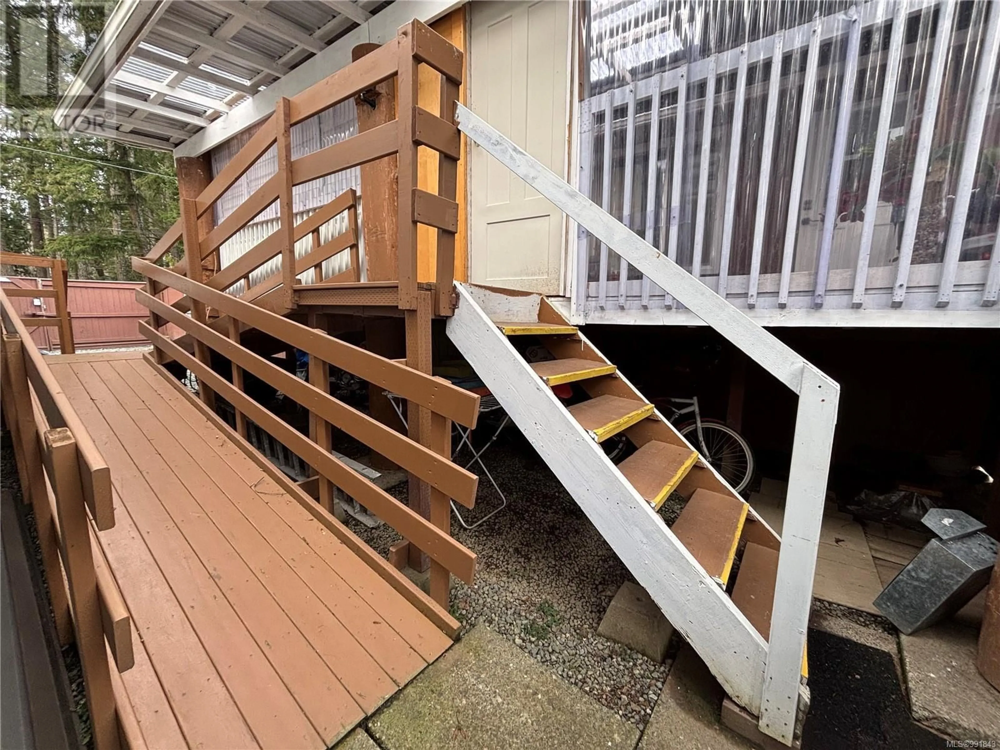 Shed for 204 - 380 MARTINDALE ROAD, Parksville British Columbia V9P1R7