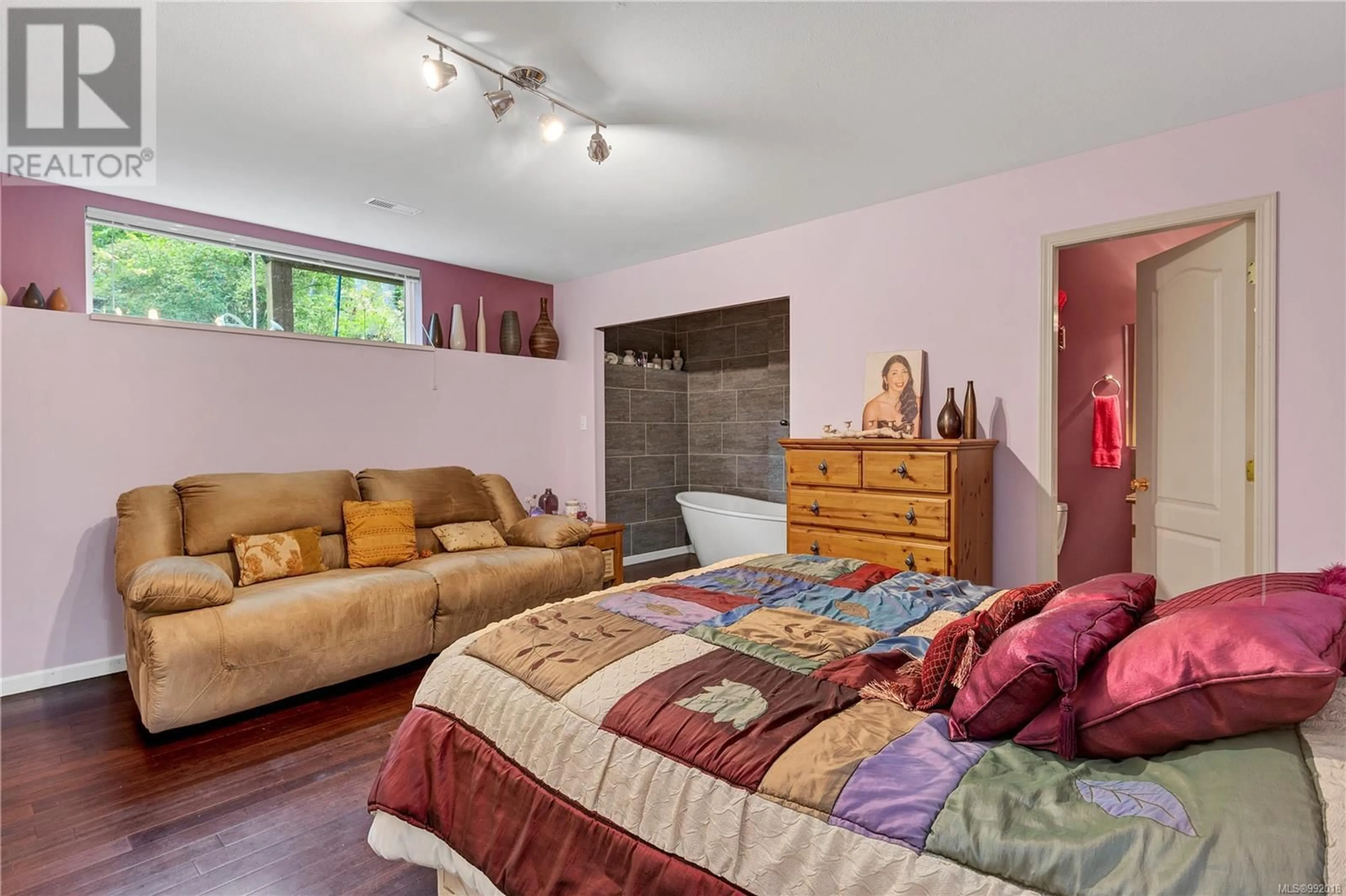 Unknown for 1317 CARAMEL CRESCENT, Campbell River British Columbia V9W7Y8