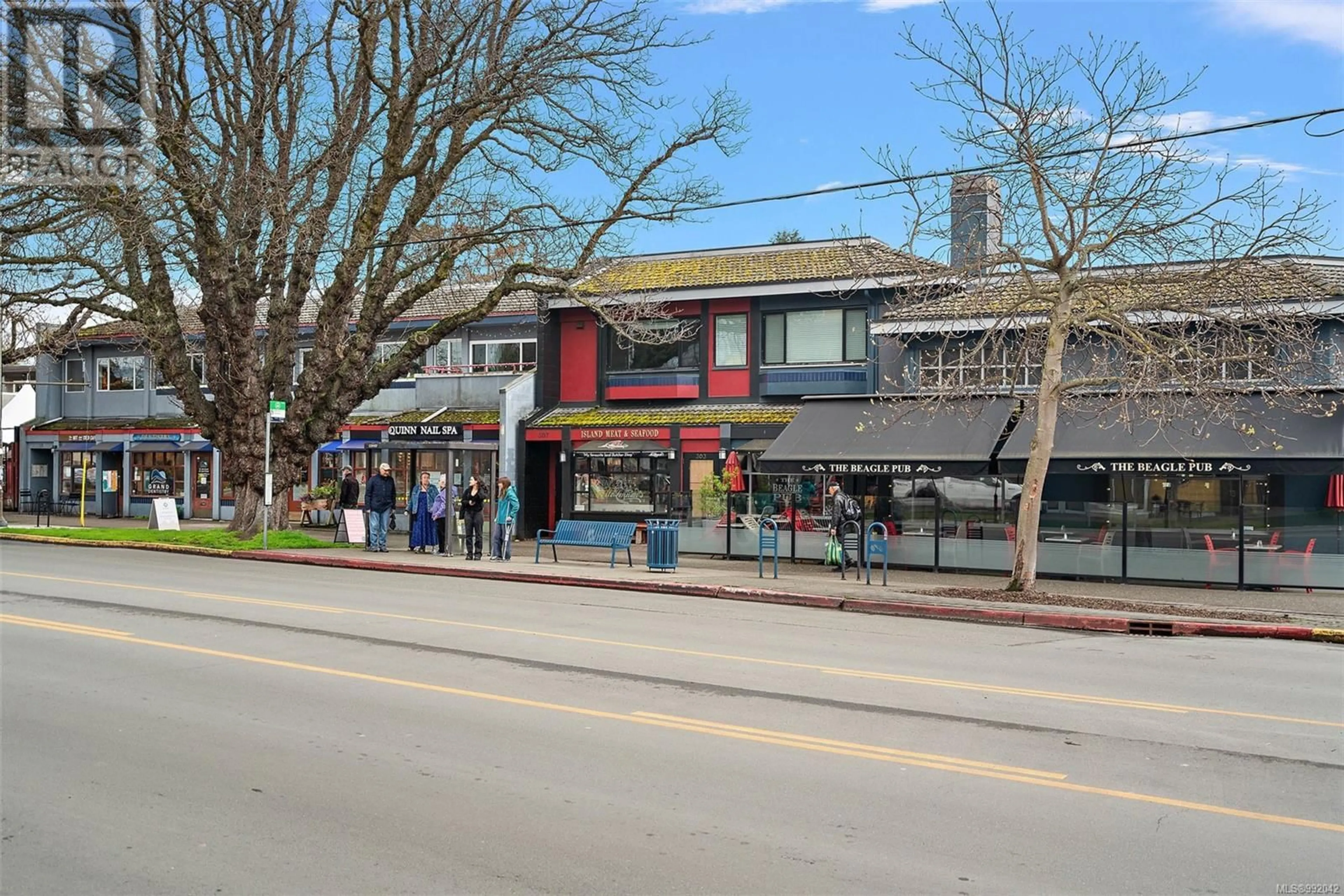 Patio, street for 314 - 964 HEYWOOD AVENUE, Victoria British Columbia V8V2Y5