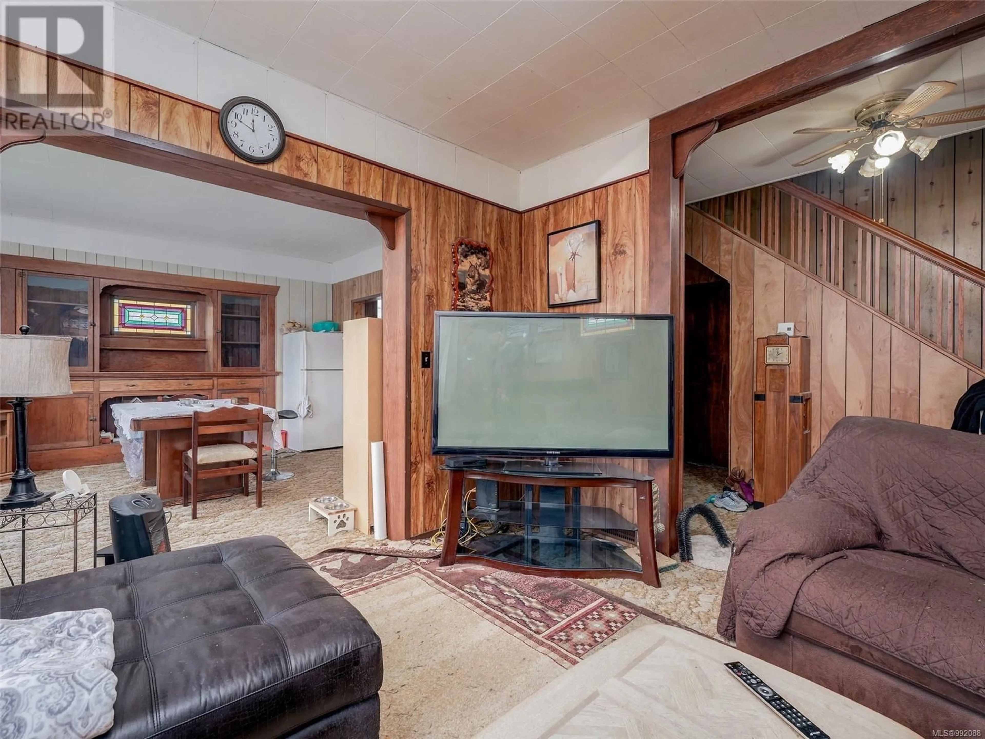 Living room with furniture, unknown for 3084 CARROLL STREET, Victoria British Columbia V9A1P9