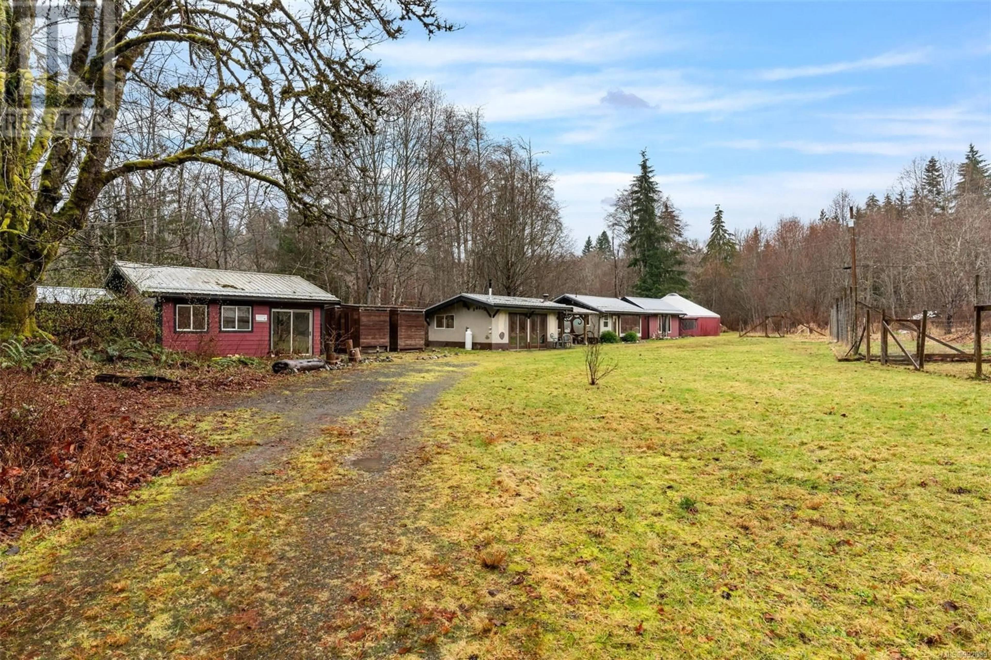 A pic from outside/outdoor area/front of a property/back of a property/a pic from drone, street for 5945 RIVERBOTTOM ROAD WEST, Lake Cowichan British Columbia V0R2G0