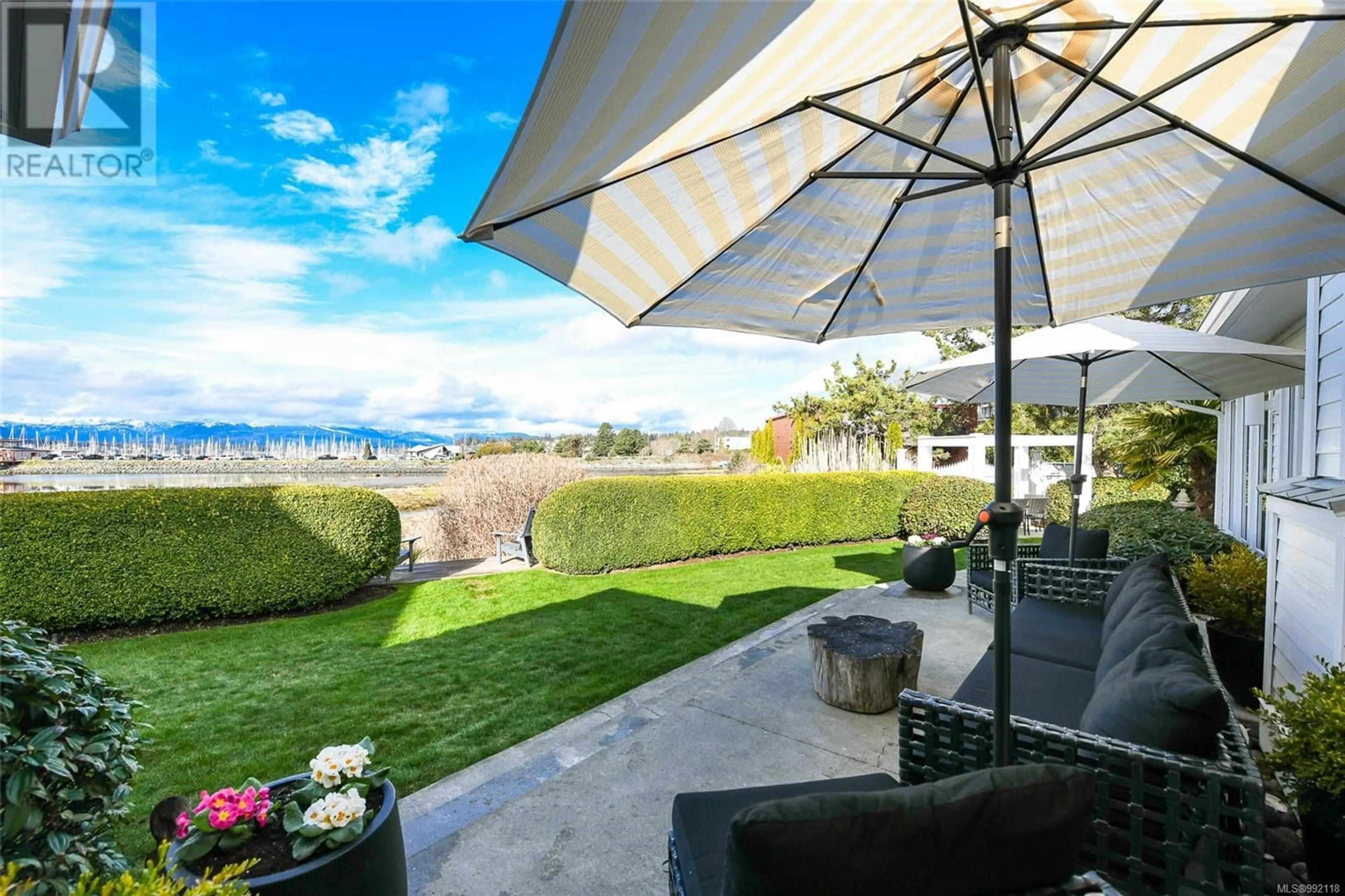 Blurry image for 77 JANE PLACE, Comox British Columbia V9M3N4