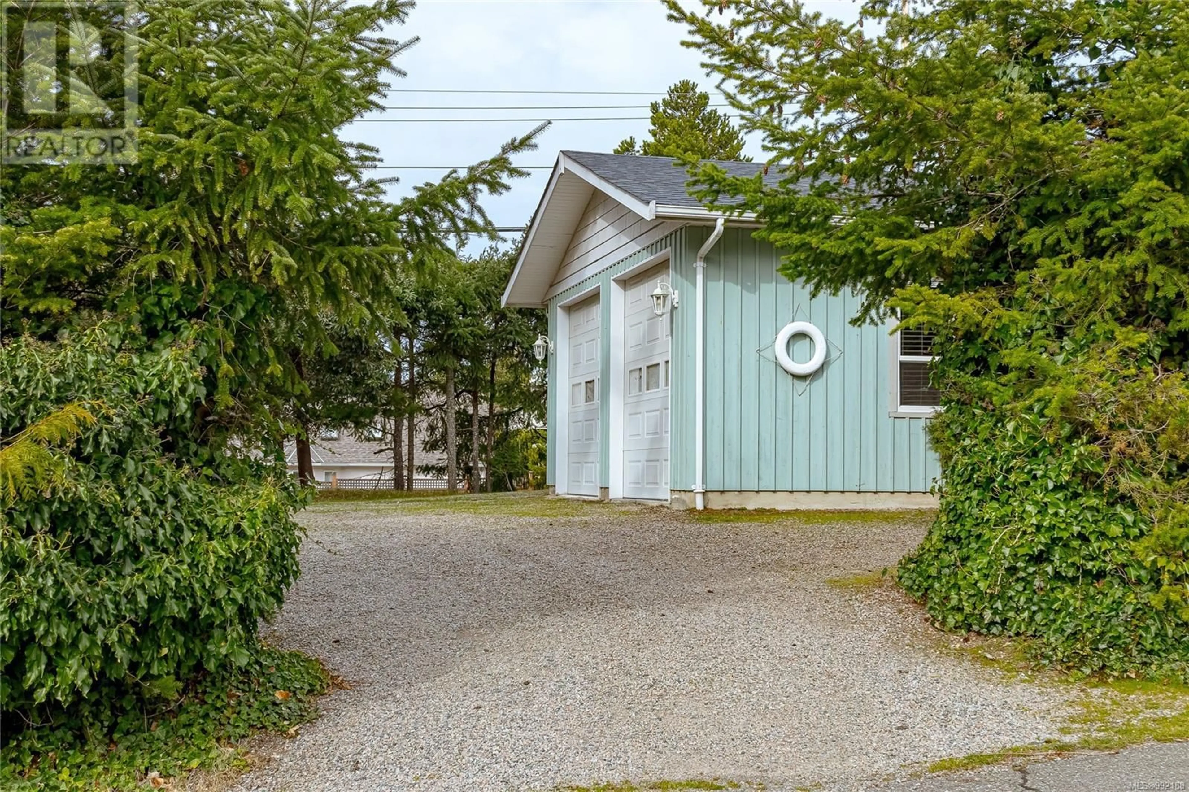 Unknown for 421 QUATSINO ROAD, Qualicum Beach British Columbia V9K1B5