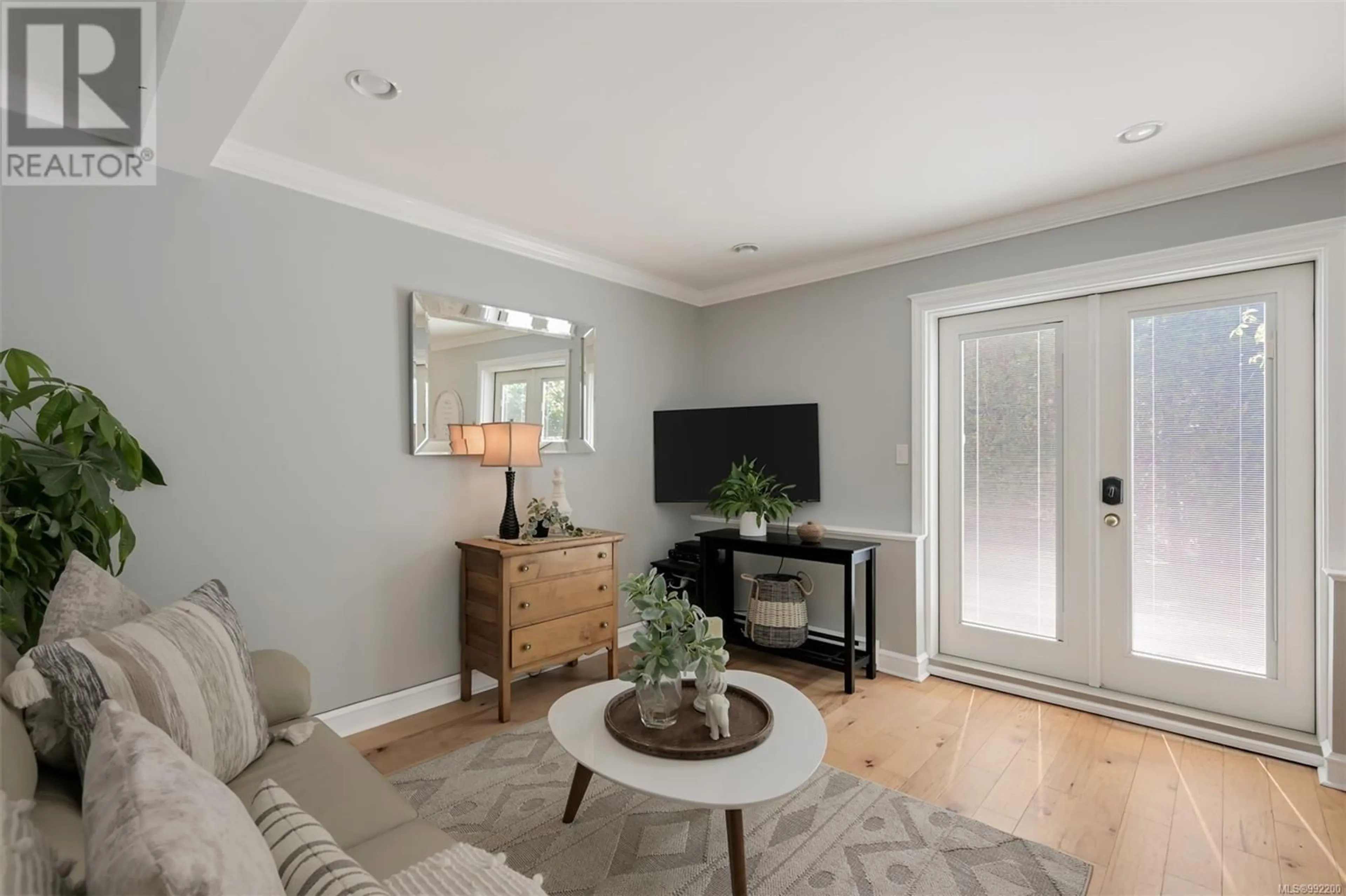 Living room with furniture, unknown for D - 142 ST. LAWRENCE STREET, Victoria British Columbia V8V1X8