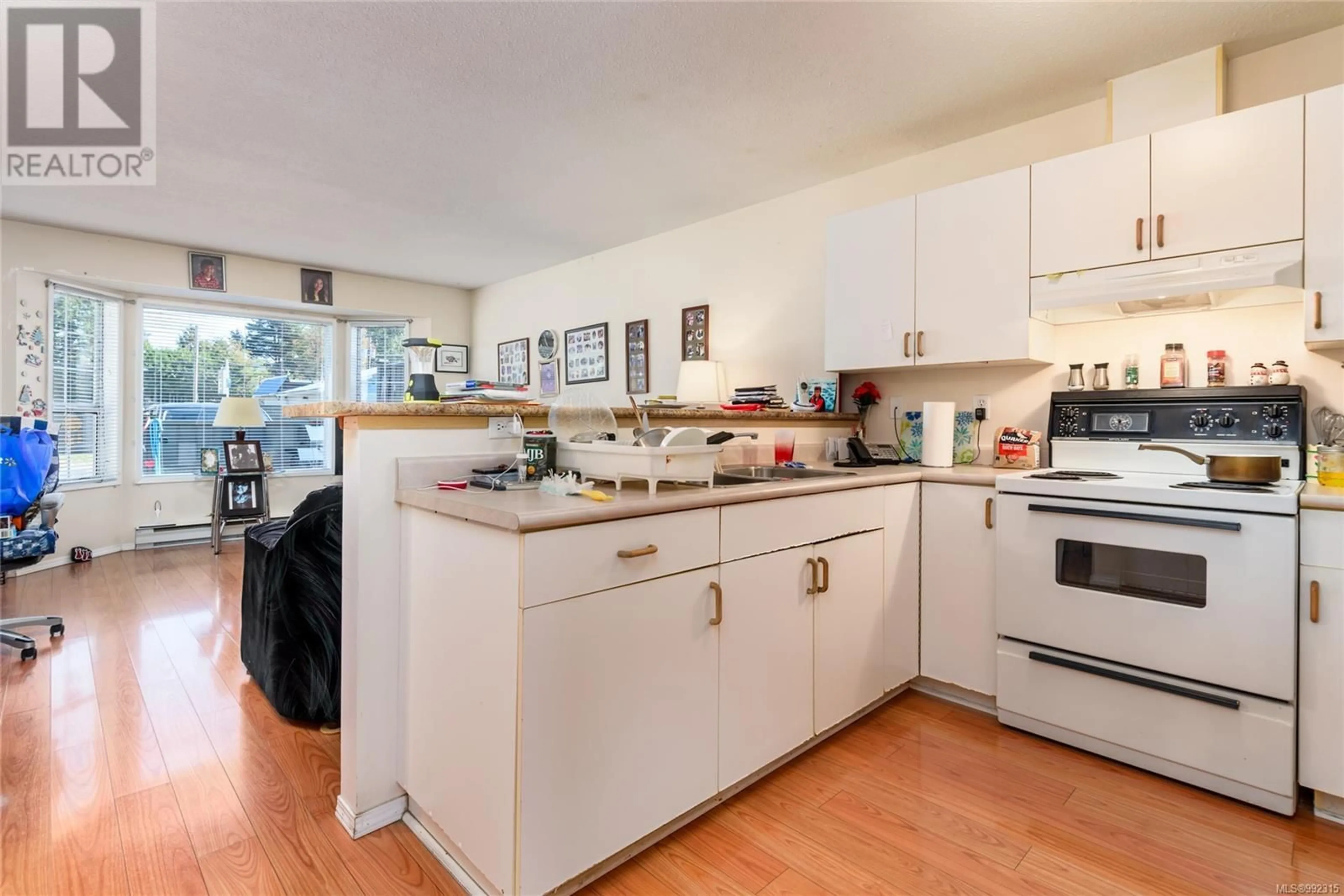 Standard kitchen, unknown for 21 - 1335 13TH STREET, Courtenay British Columbia V9N7B6