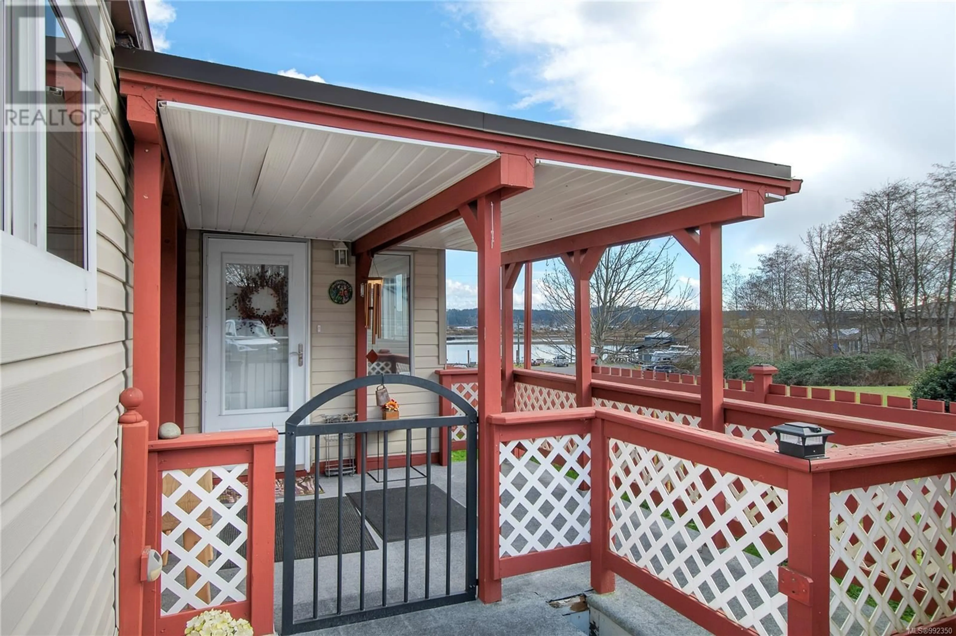 Patio, water/lake/river/ocean view for 2 - 1451 PERKINS ROAD, Campbell River British Columbia V9W4R8