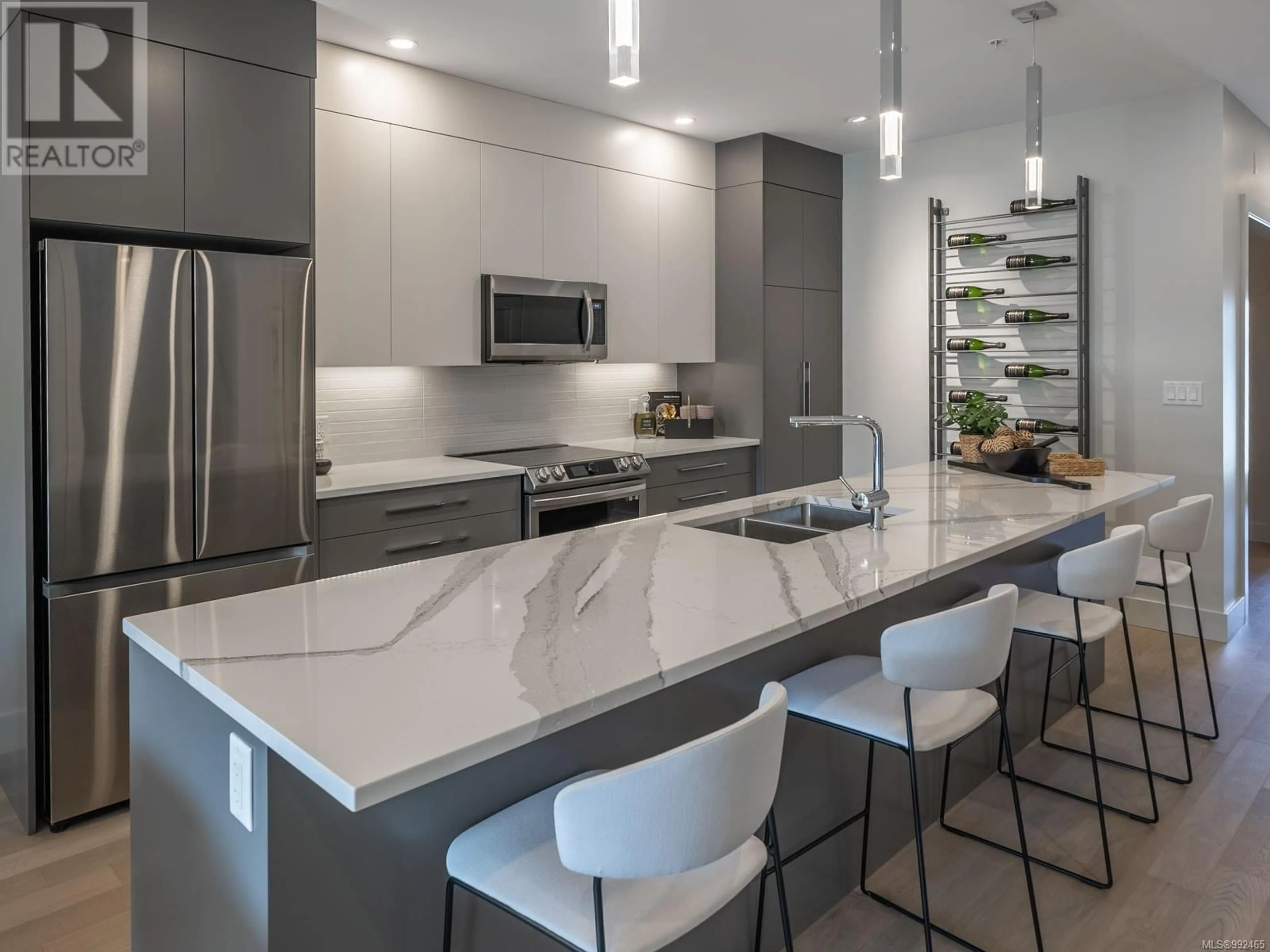 Contemporary kitchen, ceramic/tile floor for 112 - 463 HIRST AVENUE, Parksville British Columbia V9P1J2