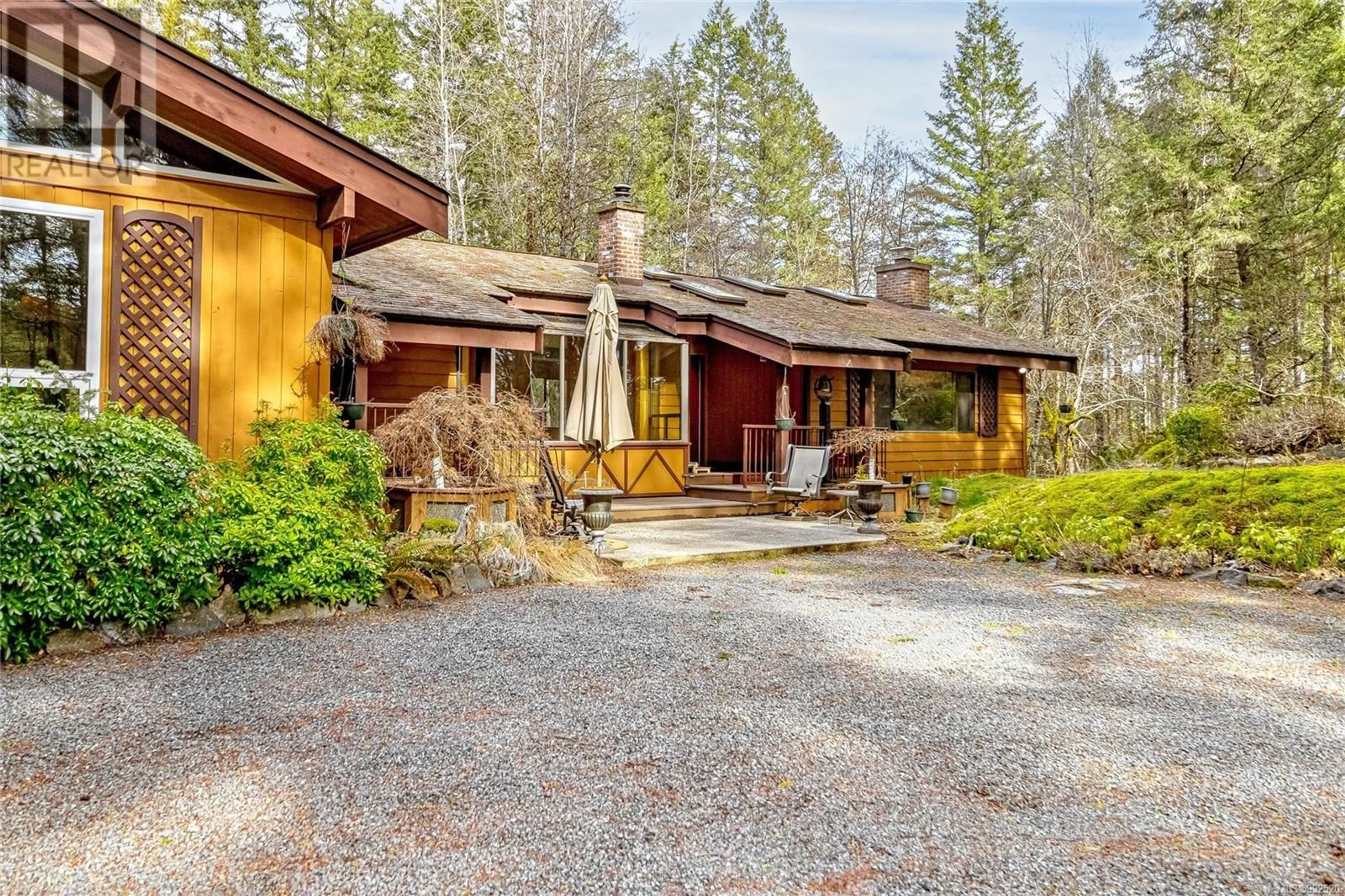 Unknown for 2298 MUNN ROAD, Highlands British Columbia V9E1H5
