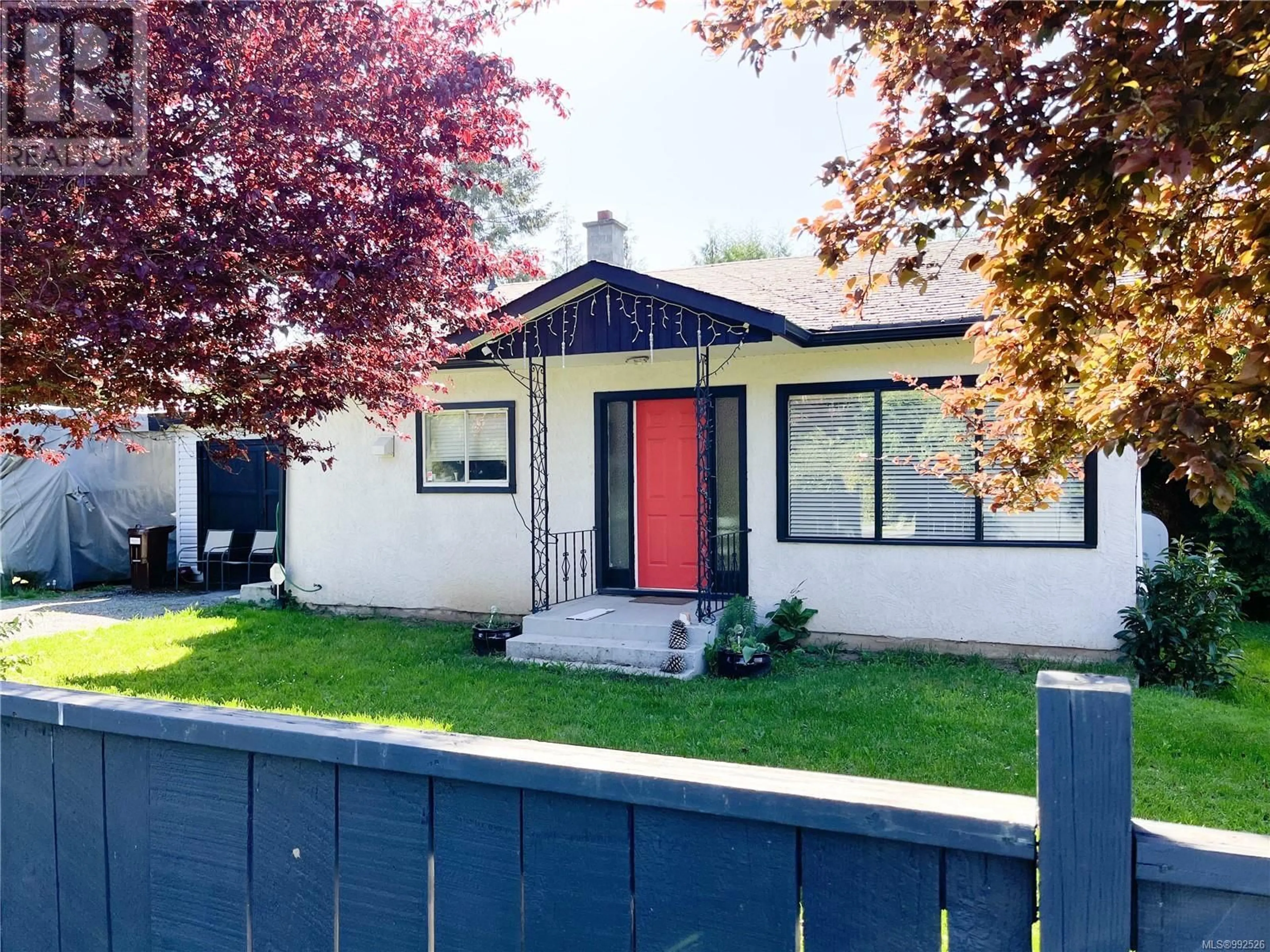 Home with vinyl exterior material, street for 1193 DIGNAN ROAD, Central Saanich British Columbia V8M1H4