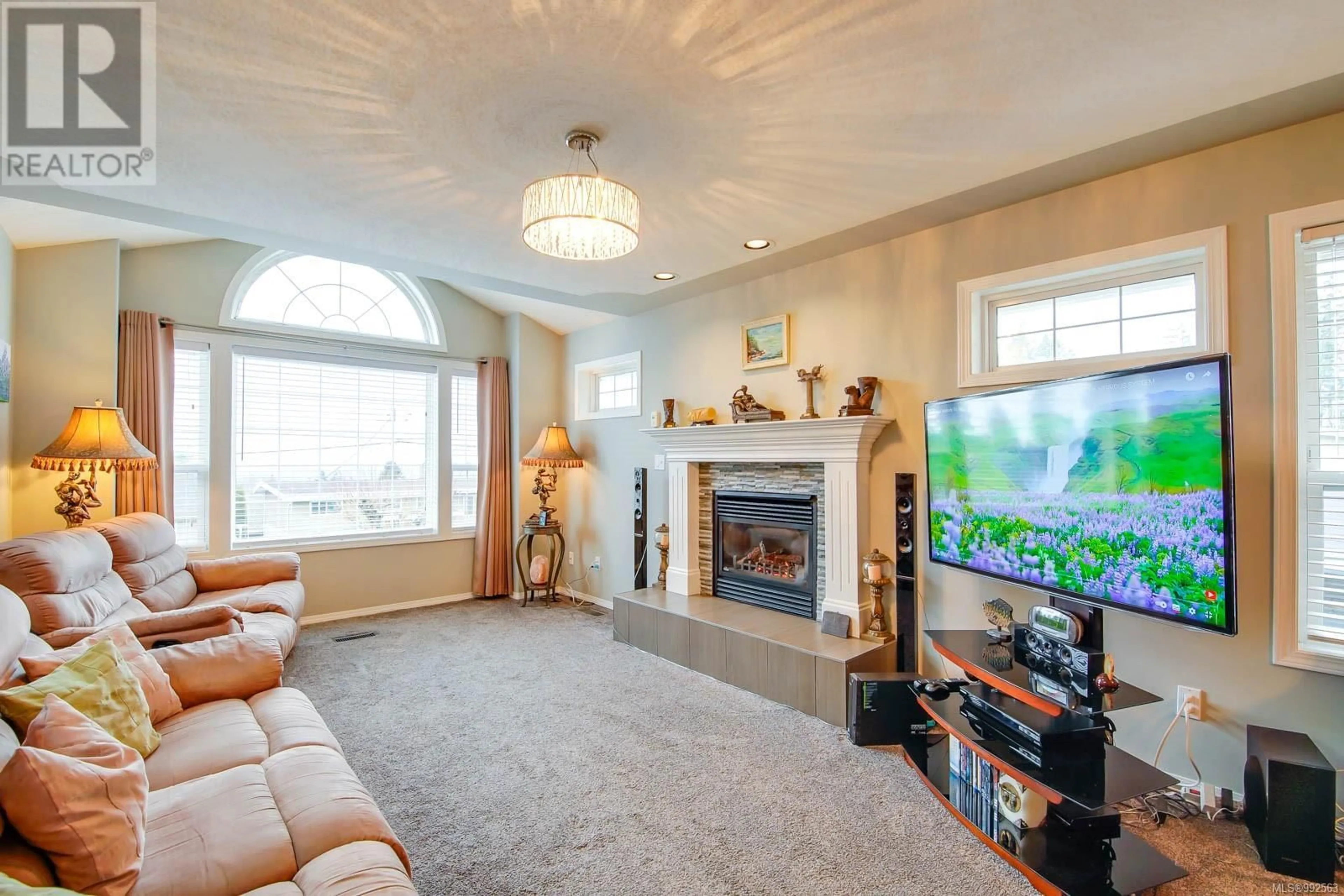 Living room with furniture, unknown for 2231 14TH AVENUE, Port Alberni British Columbia V9Y2Y4