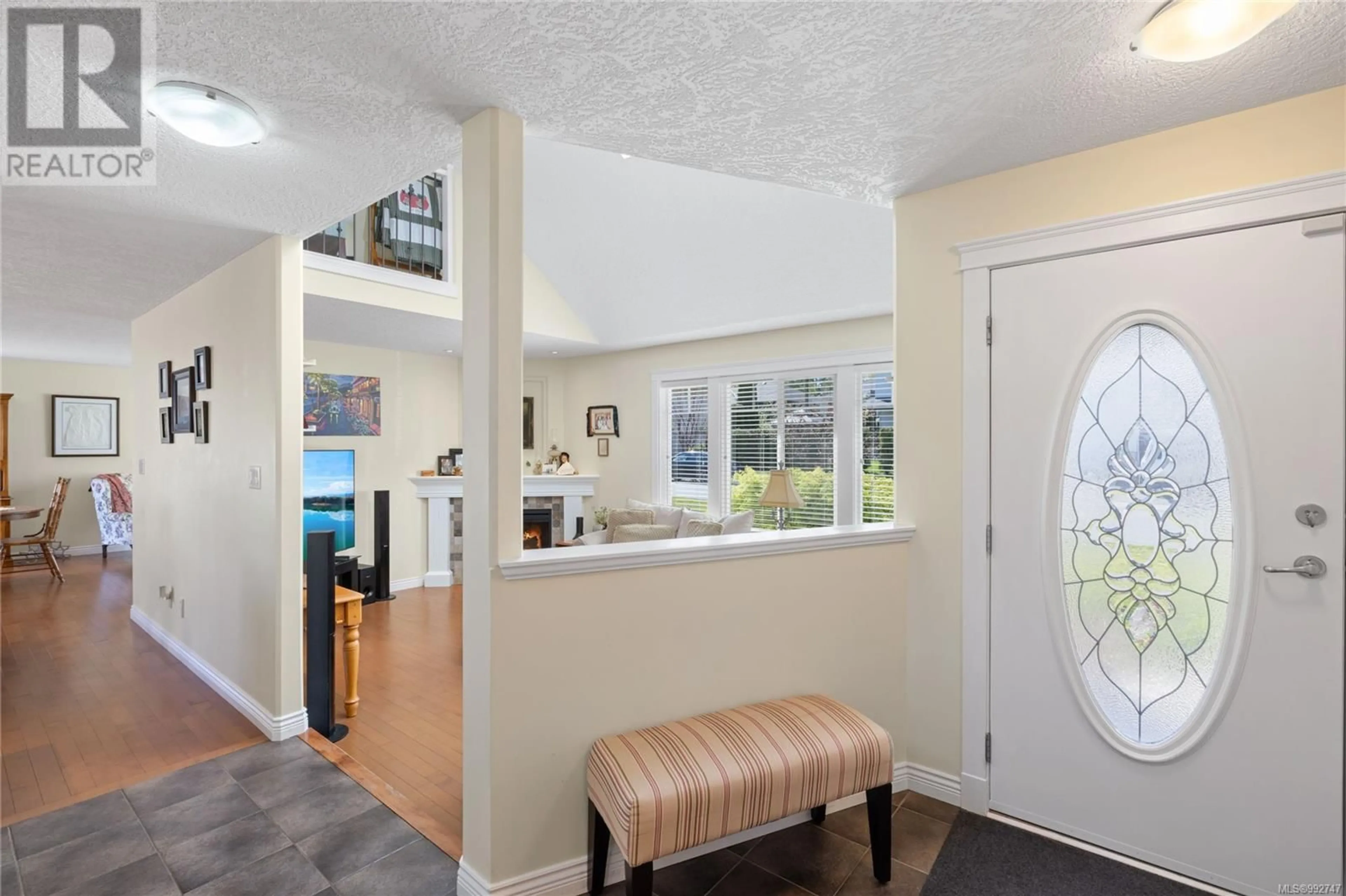 Indoor entryway for 509 BALLOU PLACE, Ladysmith British Columbia V9G2C7