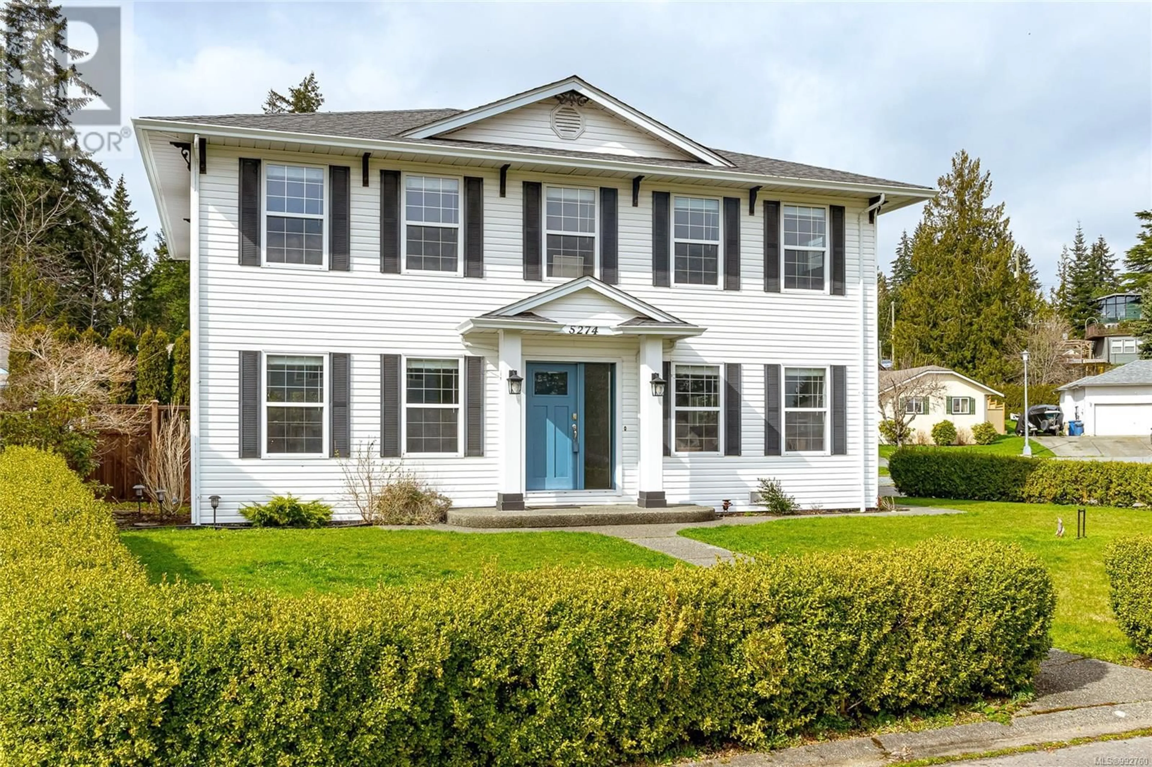 Home with vinyl exterior material, street for 5274 CORMORANT PLACE, Duncan British Columbia V9L6W6