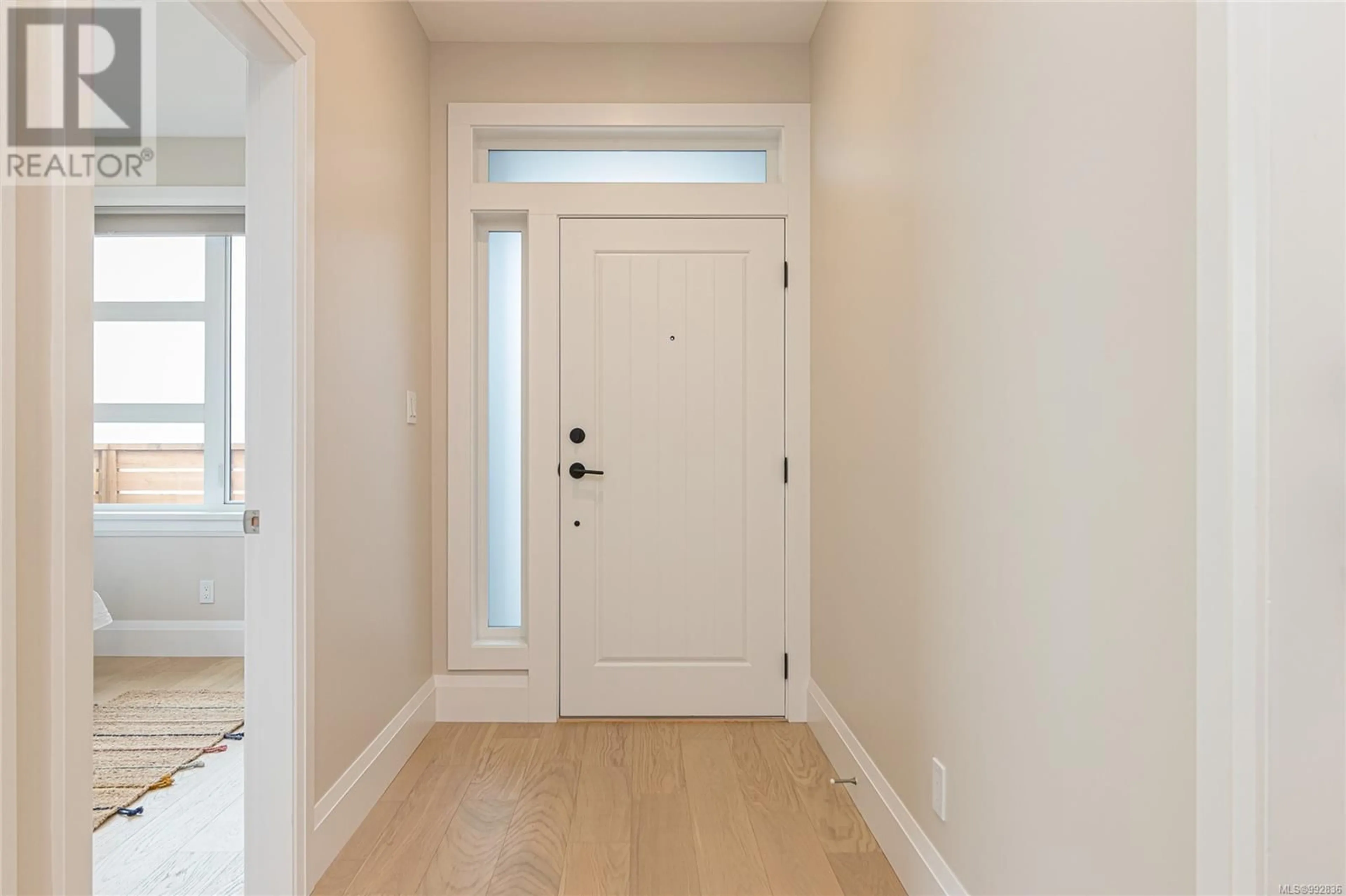 Indoor entryway for 142 - 1234 VIEWTOP ROAD, Duncan British Columbia V9L0H7