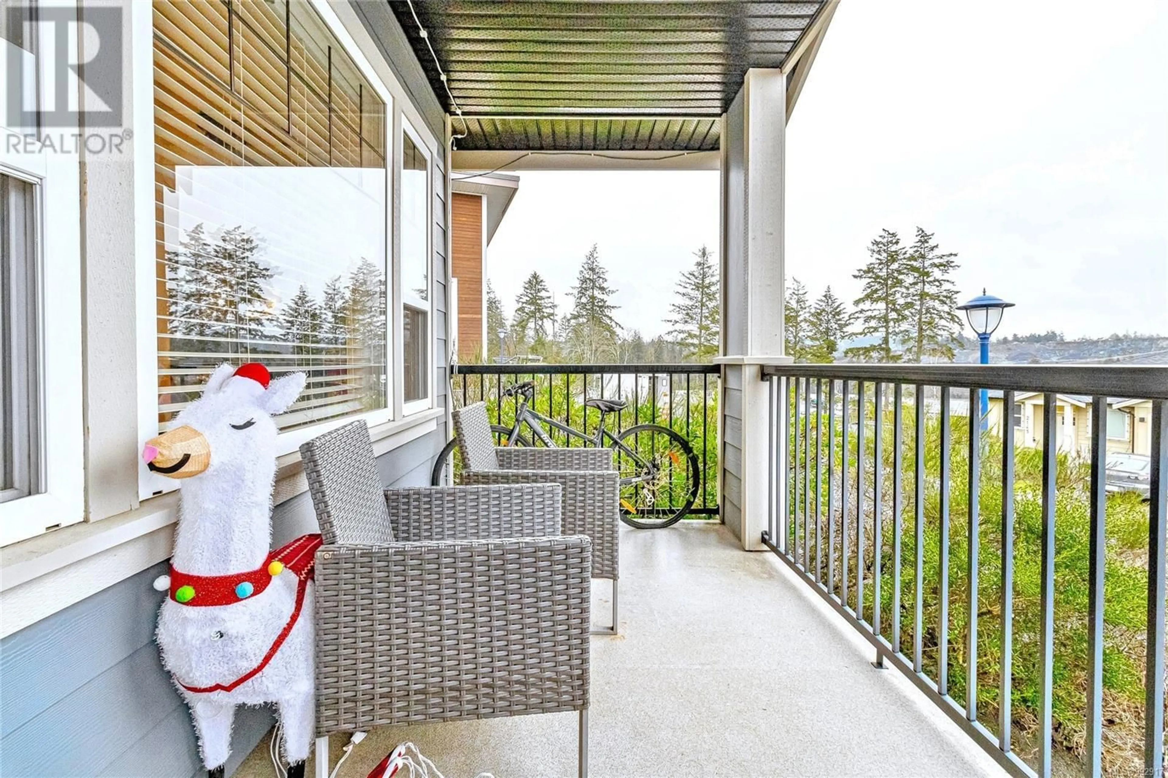Patio, unknown for 2154 KINGBIRD DRIVE, Langford British Columbia V9B6V7