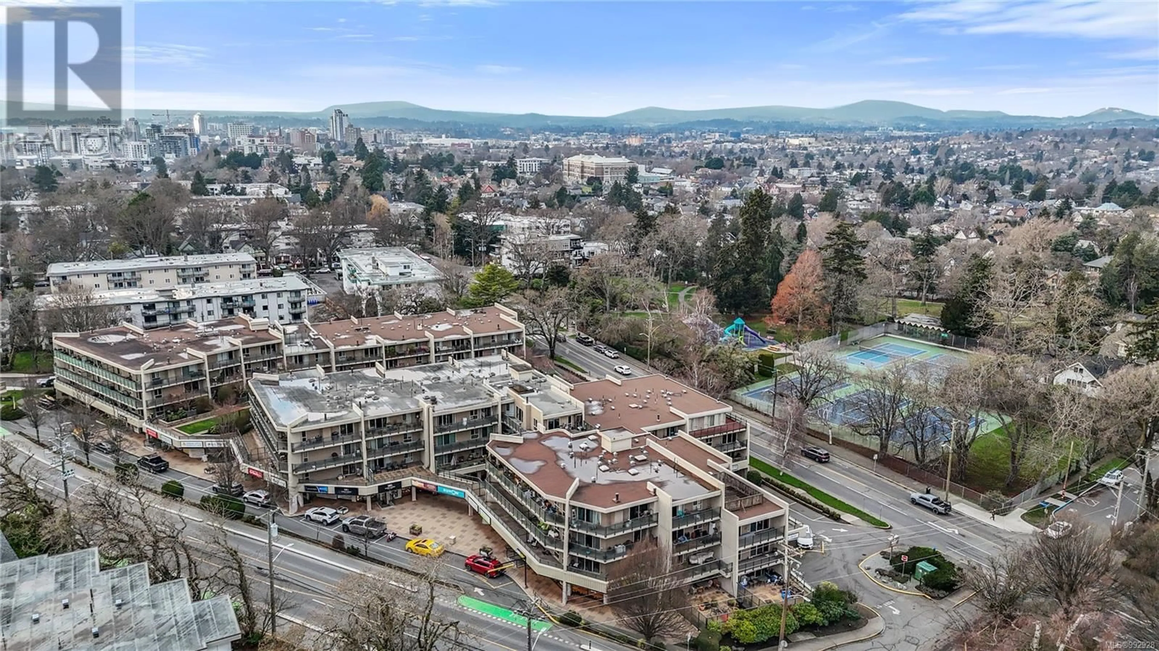 A pic from outside/outdoor area/front of a property/back of a property/a pic from drone, mountain view for 209 - 1545 PANDORA AVENUE, Victoria British Columbia V8R6R1