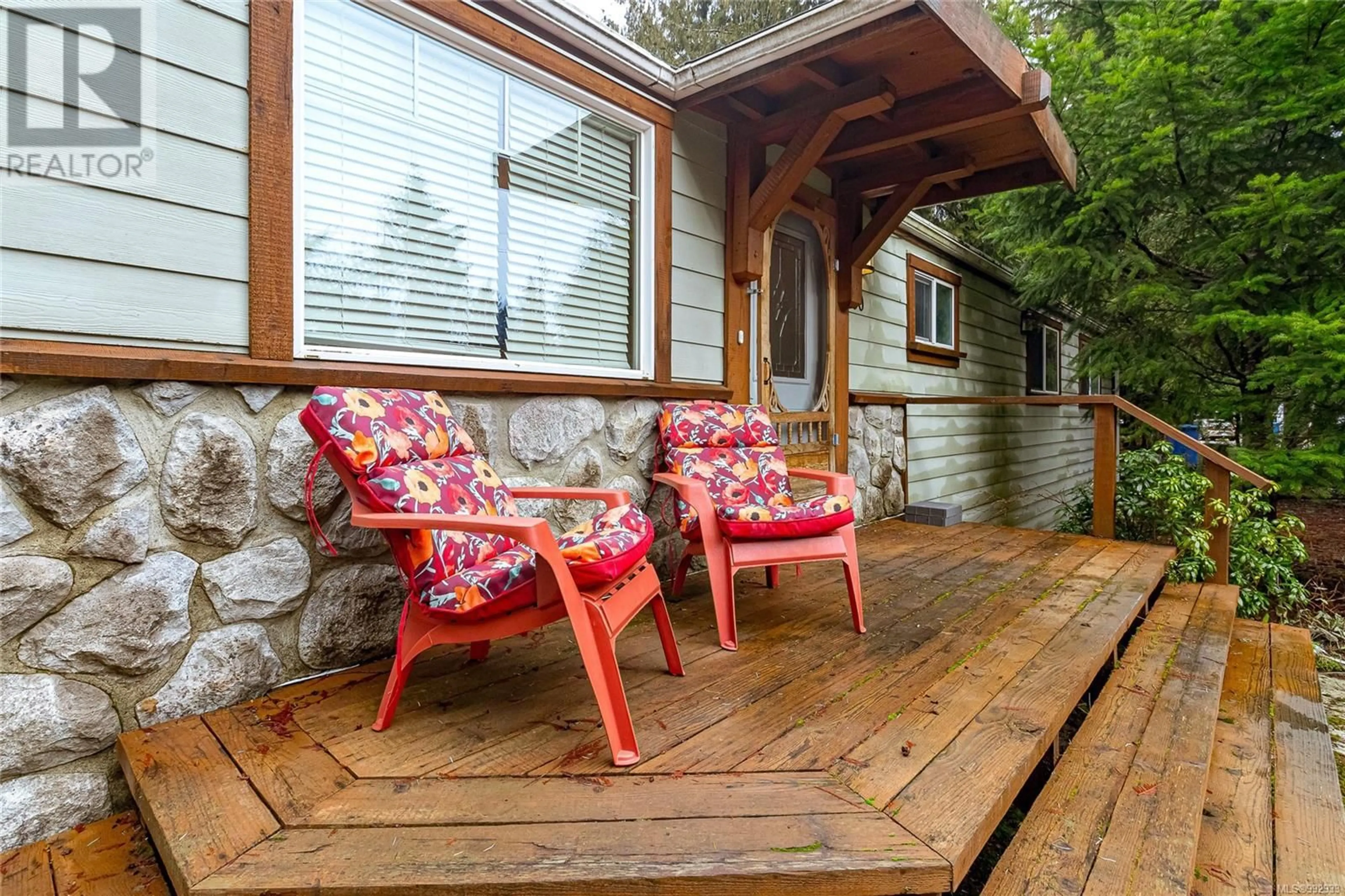 Patio, unknown for B30 - 920 WHITTAKER ROAD, Malahat British Columbia V0R2L0