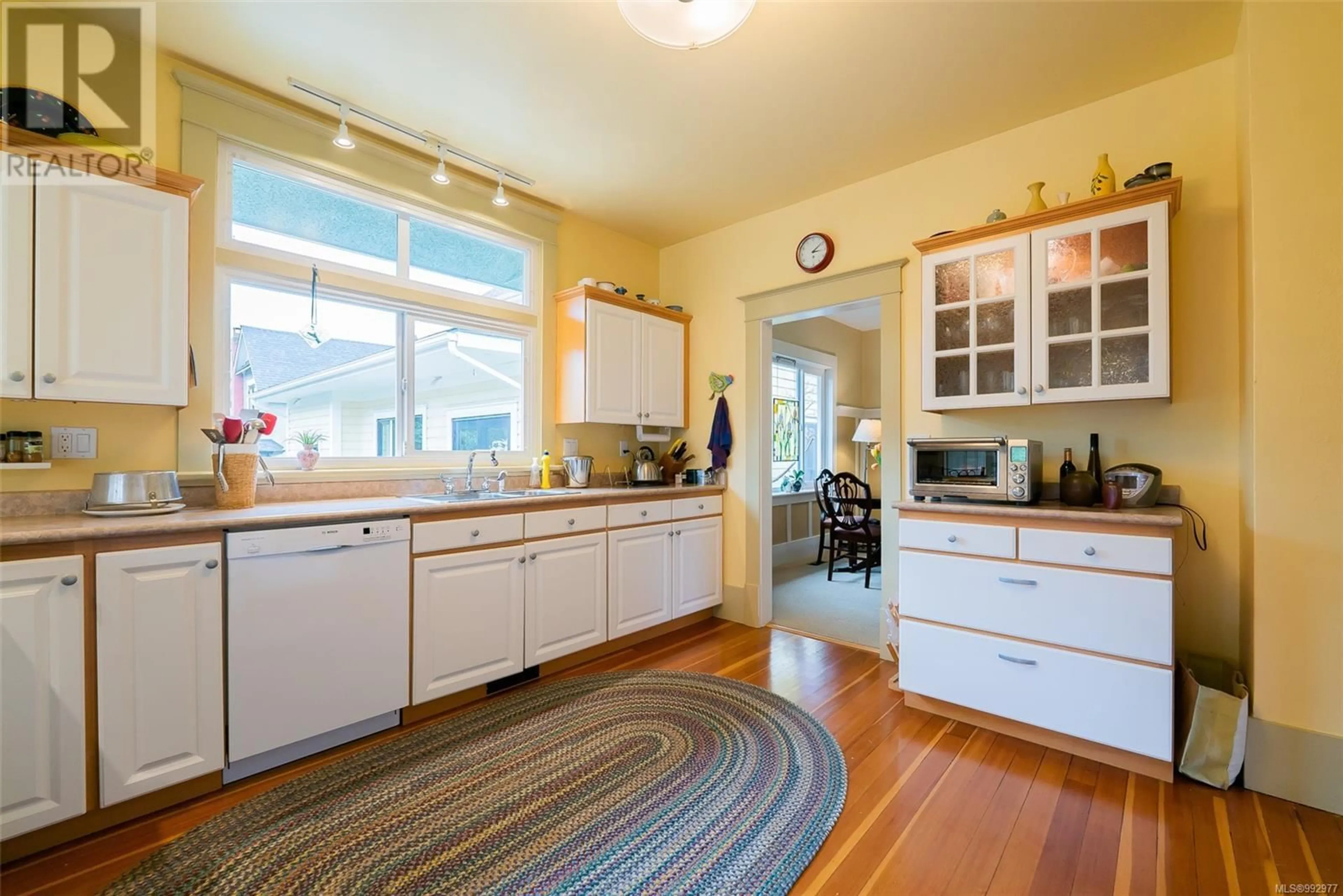 Unknown for 351 MILTON STREET, Nanaimo British Columbia V9R2K8