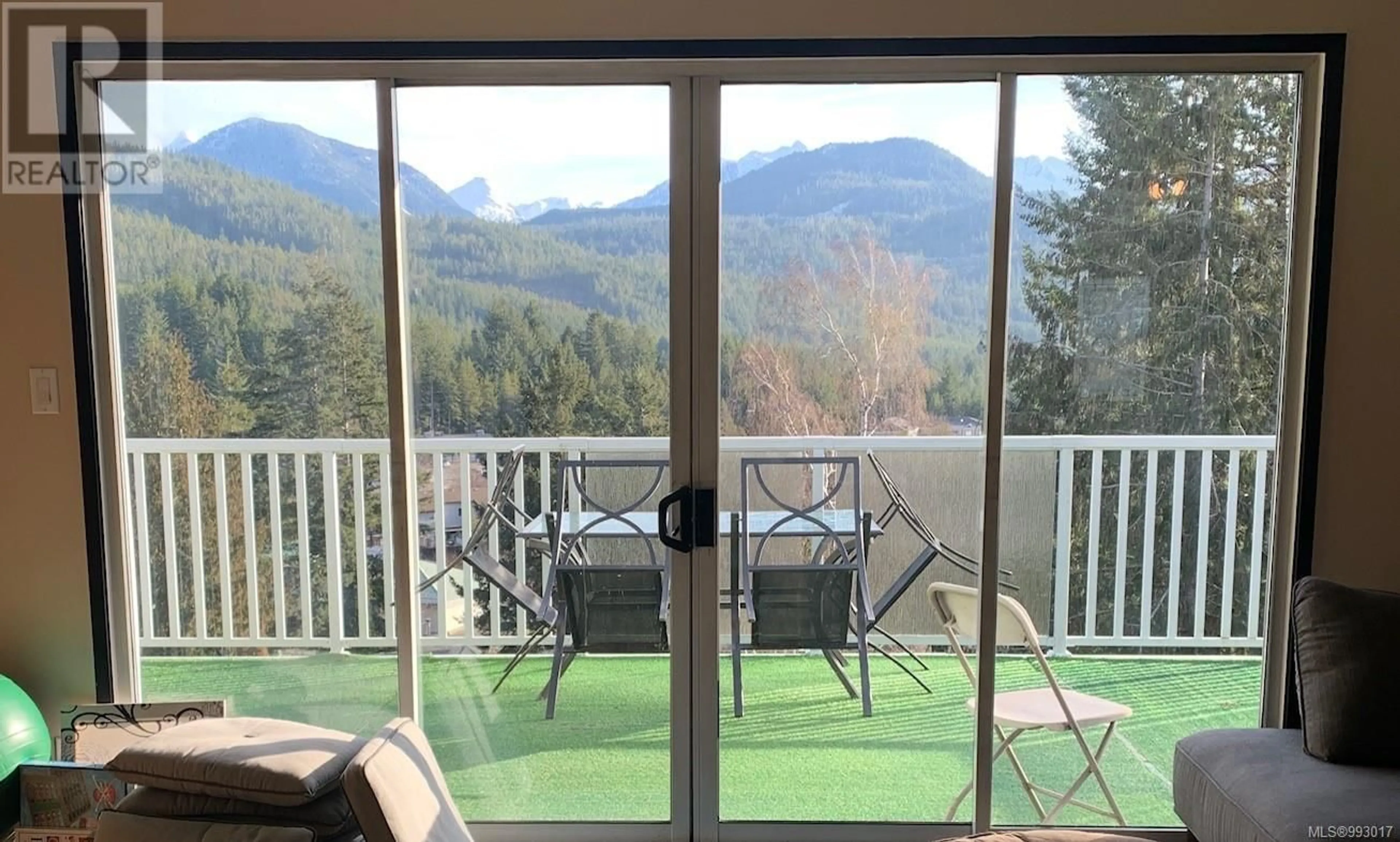 Balcony in the apartment, mountain view for 547 MALLARD WAY, Gold River British Columbia V0P1G0
