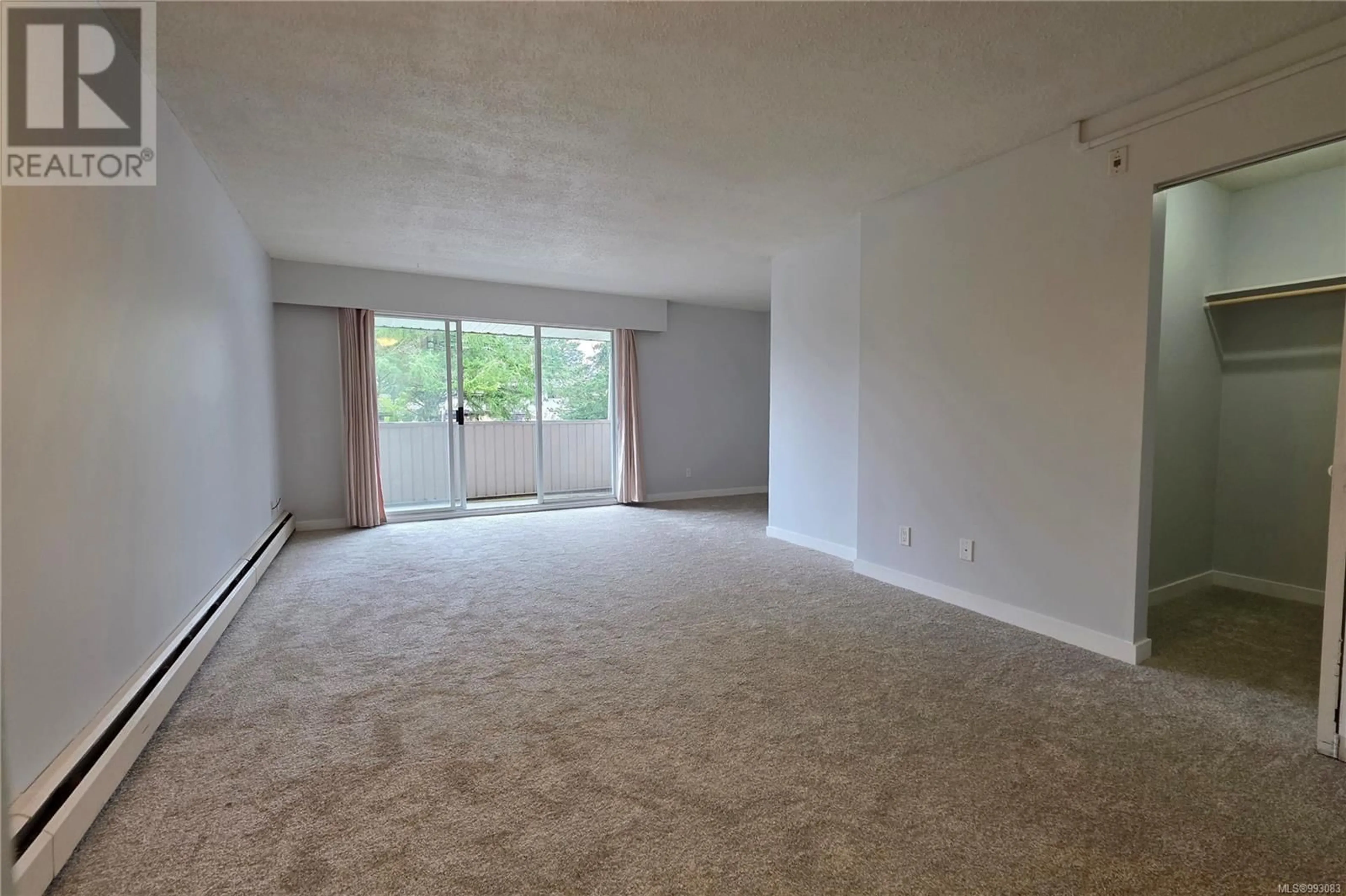 A pic of a room for 204 - 377 DOGWOOD STREET, Campbell River British Columbia V9W2Y1