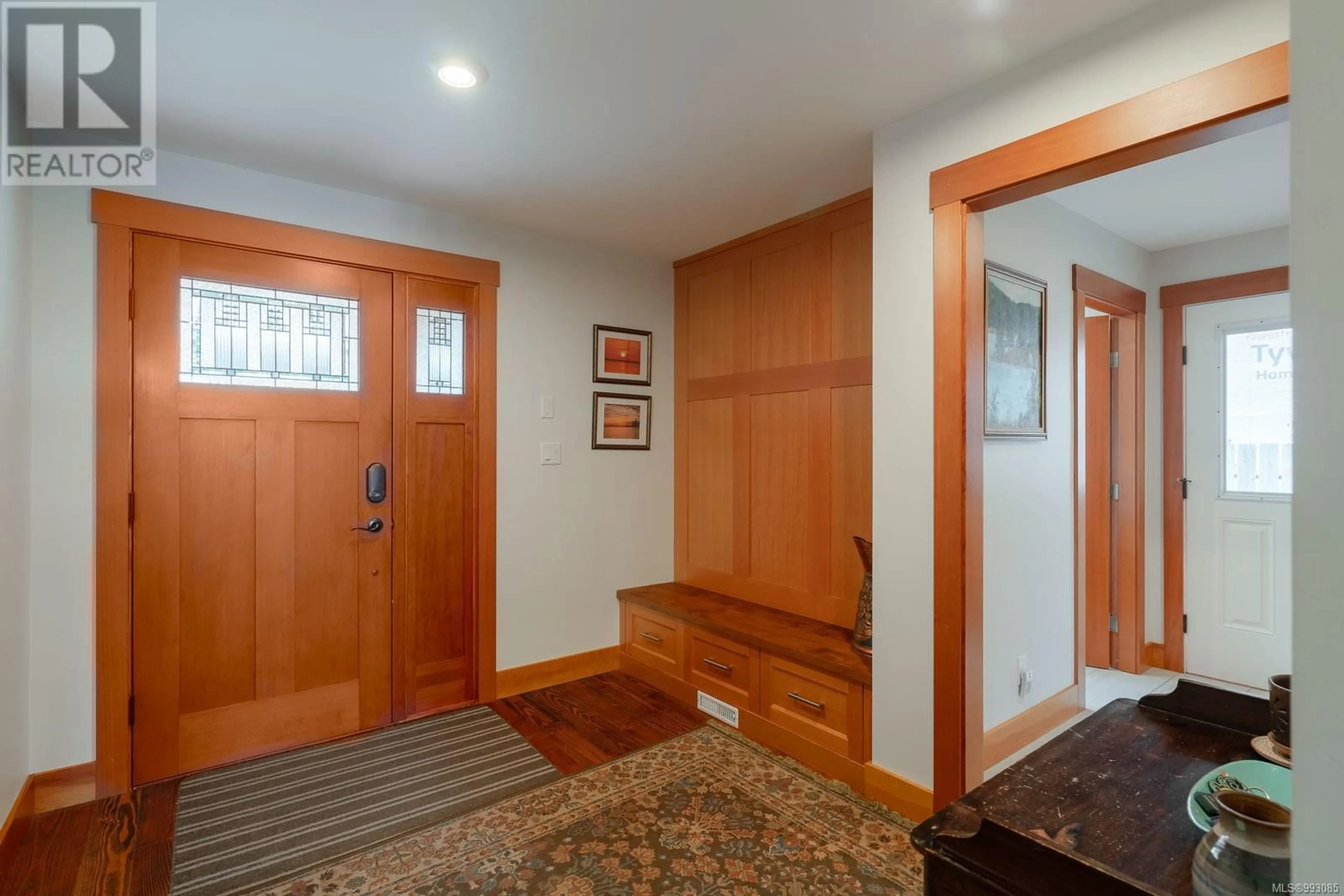 Indoor entryway for 10087 BLOWER ROAD, Port Alberni British Columbia V9Y9B2