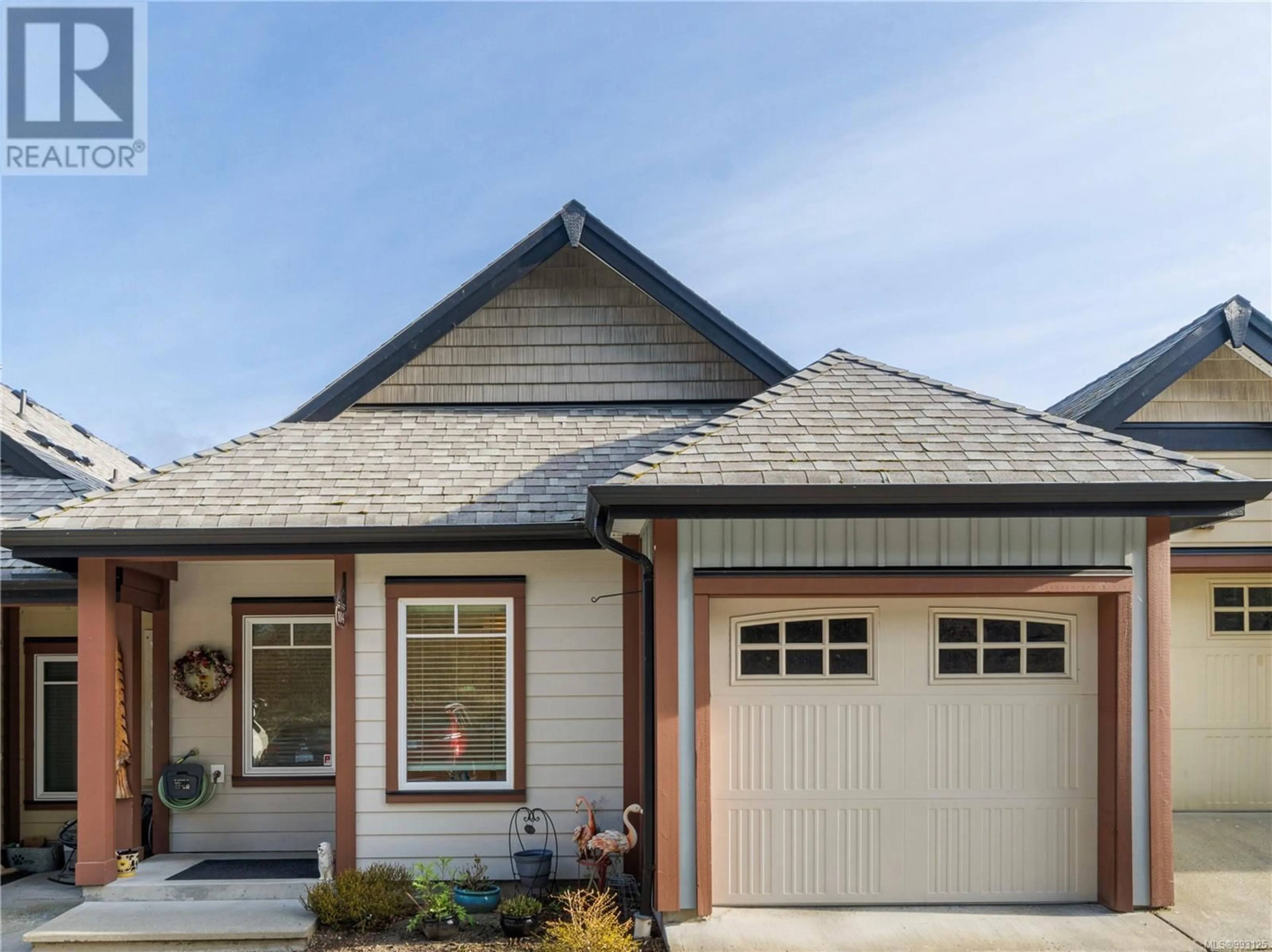 Home with vinyl exterior material, street for 104 - 4745 GRANDVIEW COURT, Nanaimo British Columbia V9T0C1