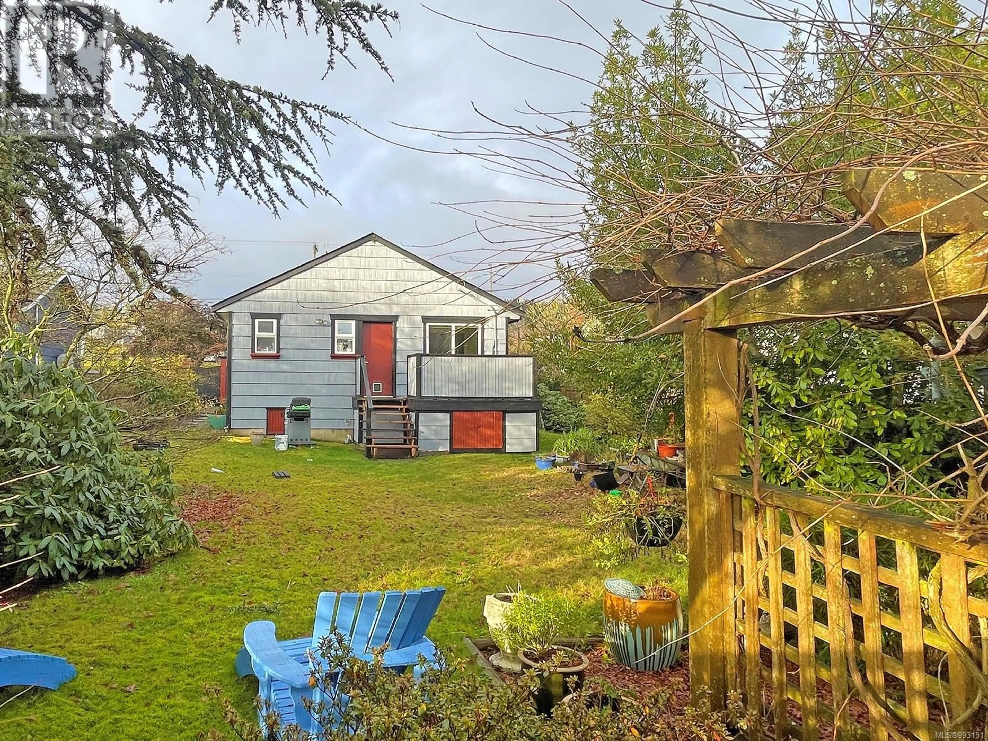 A pic from outside/outdoor area/front of a property/back of a property/a pic from drone, unknown for 474 & 486 WAKESIAH AVENUE, Nanaimo British Columbia V9R3K9
