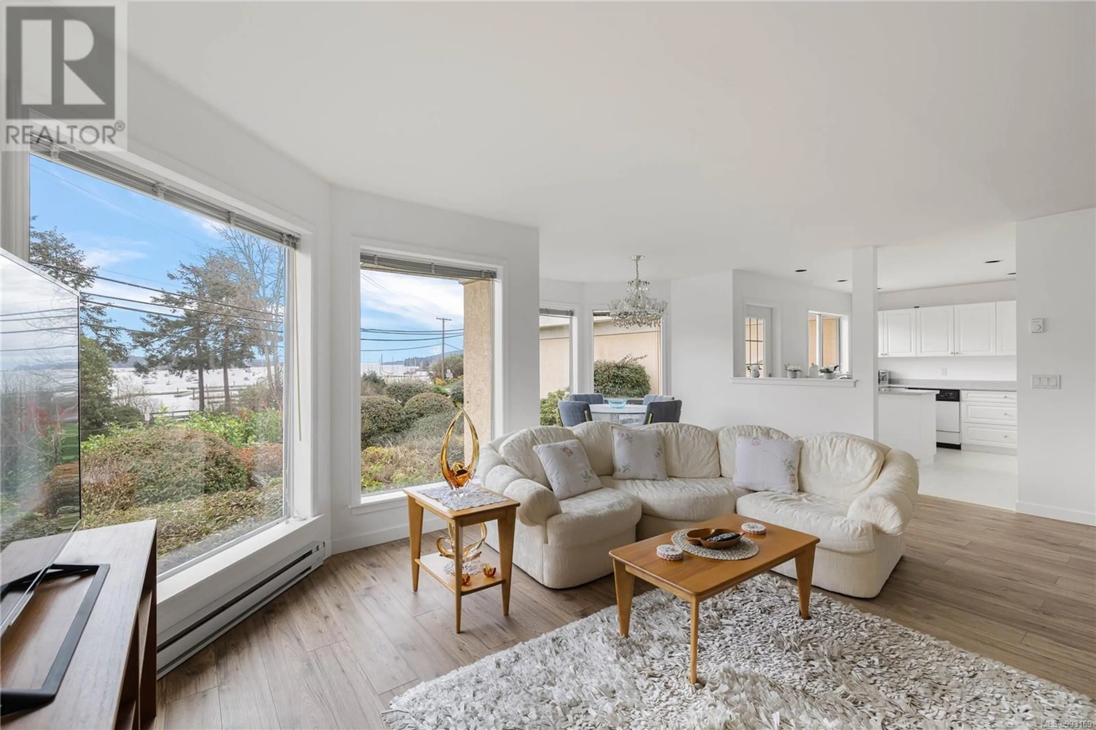 Living room with furniture, unknown for 32 - 258 LOWER GANGES ROAD, Salt Spring British Columbia V8K1S7