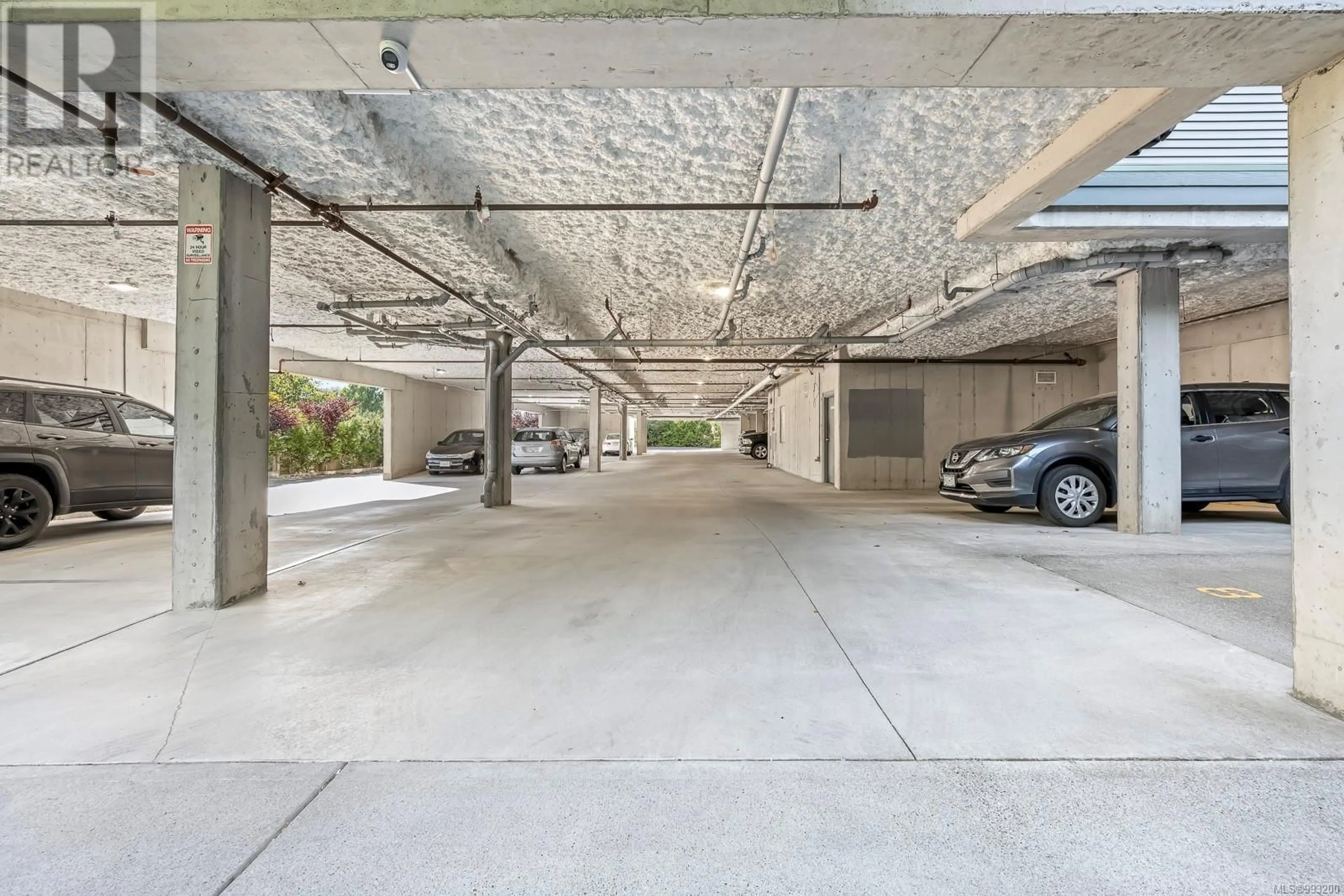 Indoor garage for 208 - 129 BACK ROAD, Courtenay British Columbia V9N3W5