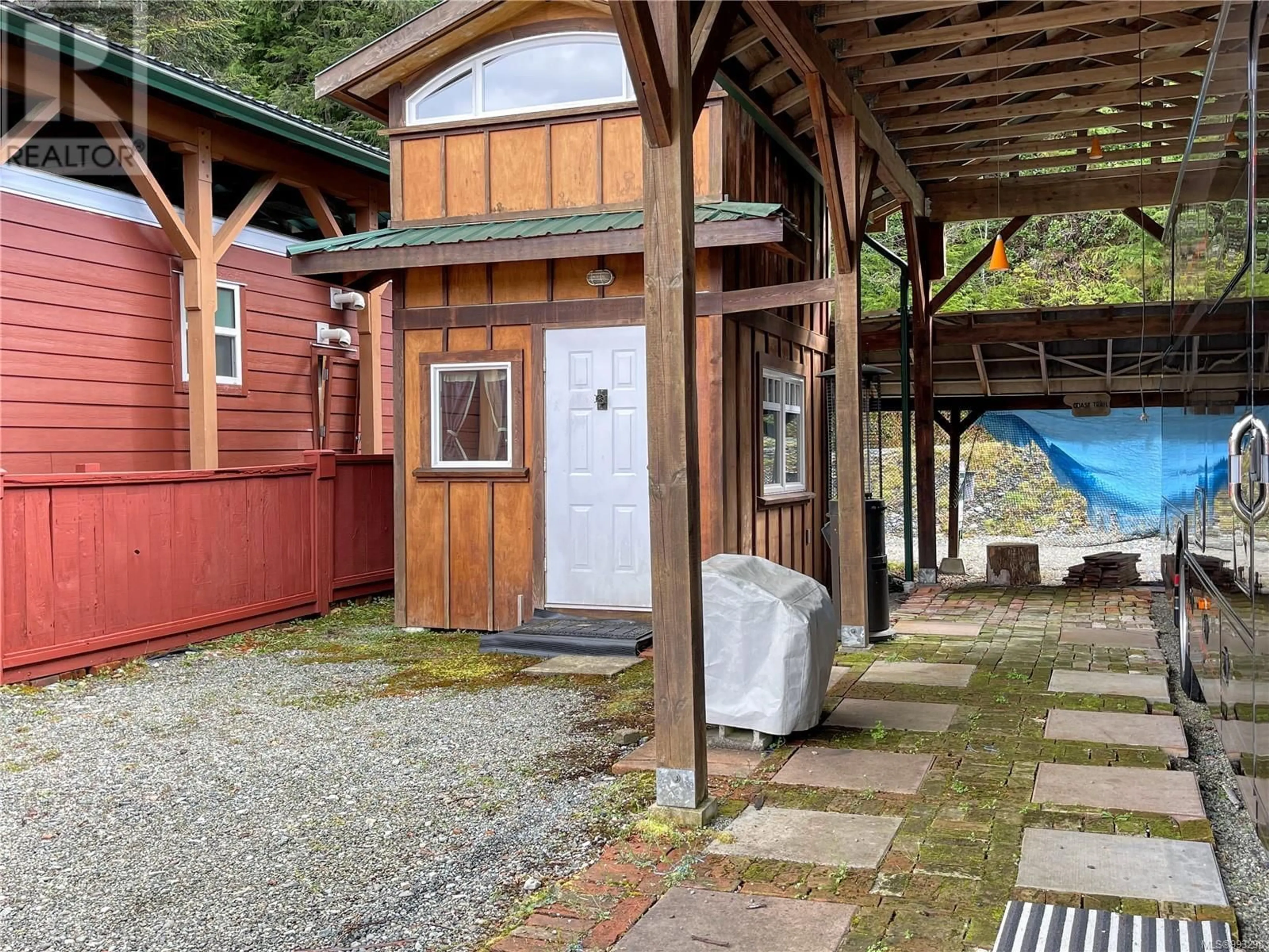 Patio, street for 29 - 6340 CERANTES ROAD, Port Renfrew British Columbia V0S1K0