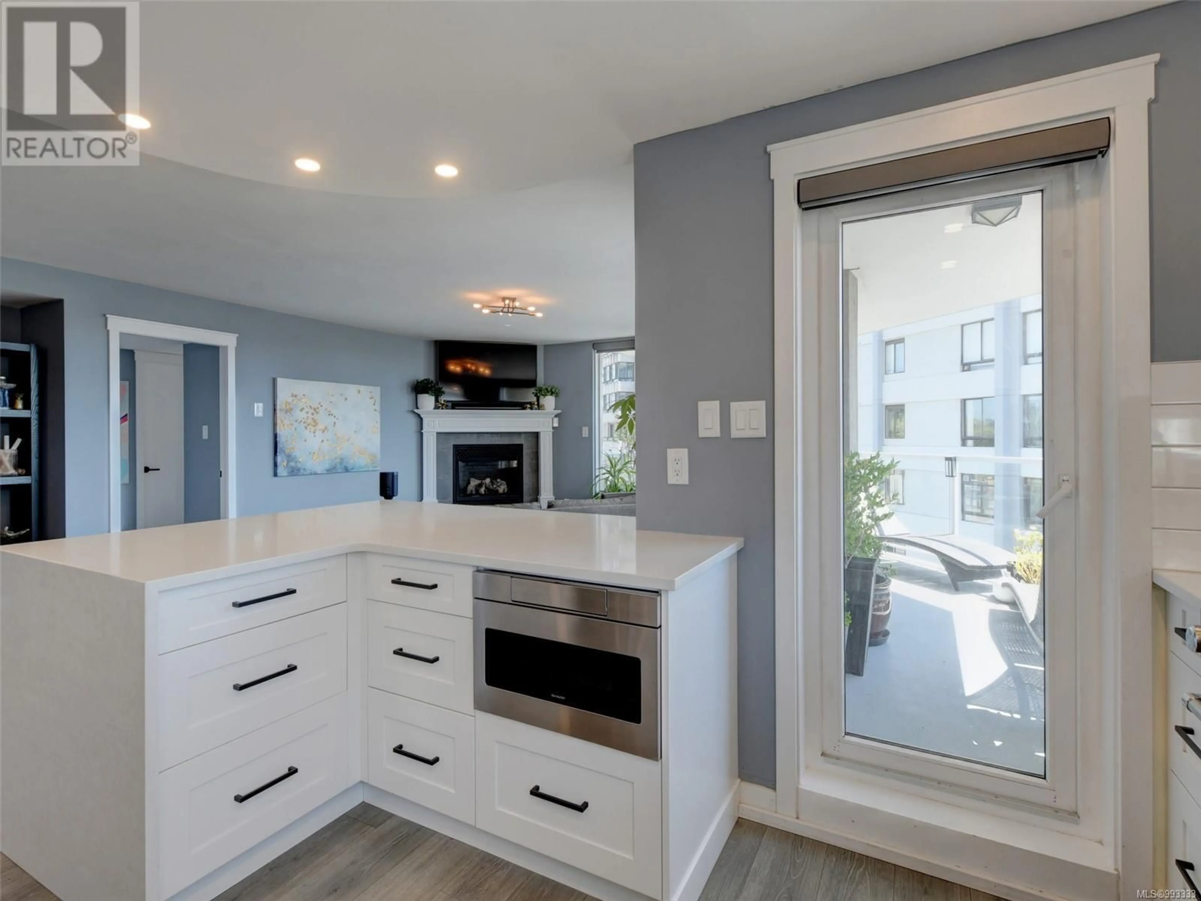 Open concept kitchen, unknown for 303 - 1015 PANDORA AVENUE, Victoria British Columbia V8V3P6
